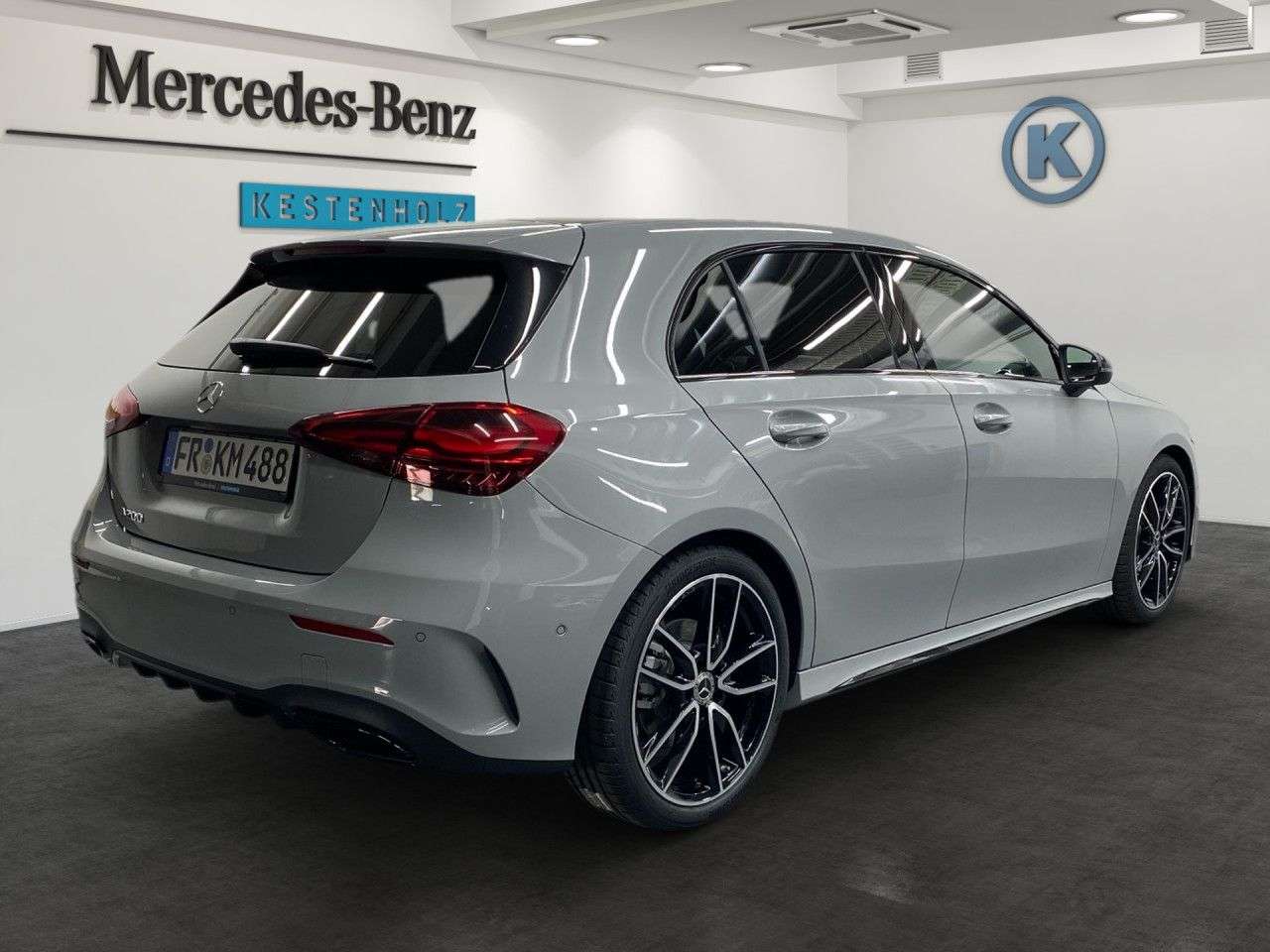 Mercedes-Benz A 200