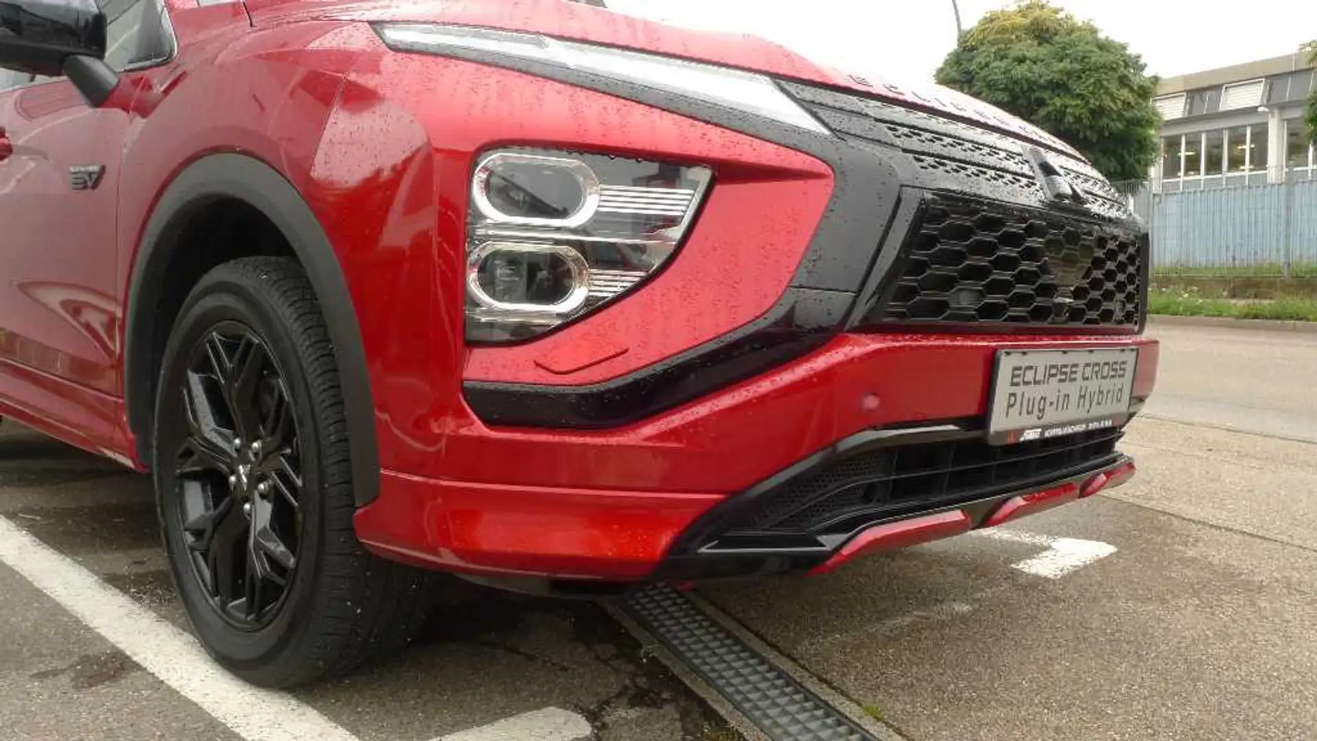 Mitsubishi Eclipse Cross Plug-in Hybrid Select Black 4WD Rood - 2