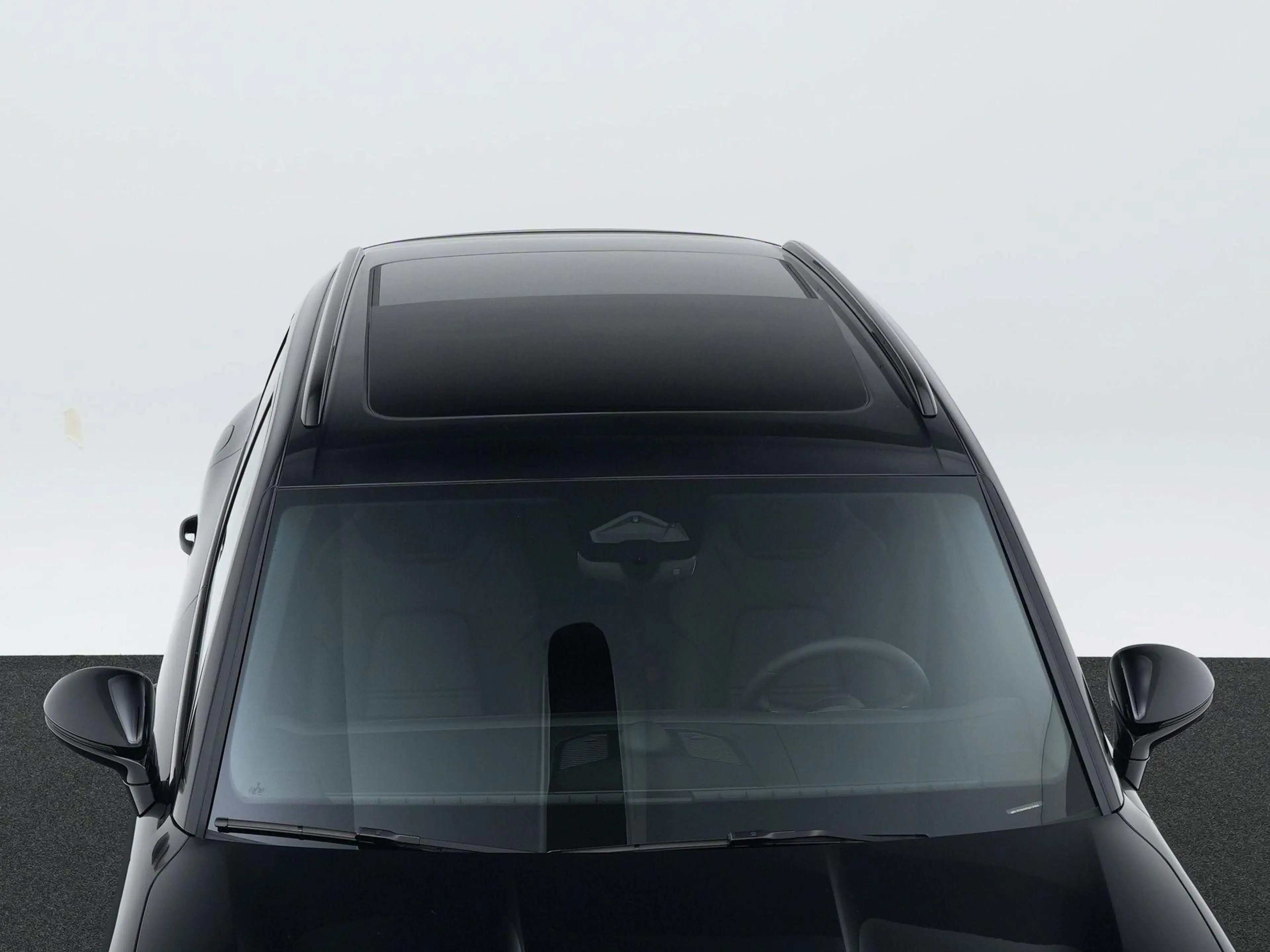 Porsche Cayenne E-Hybrid Black Edition — photo 12
