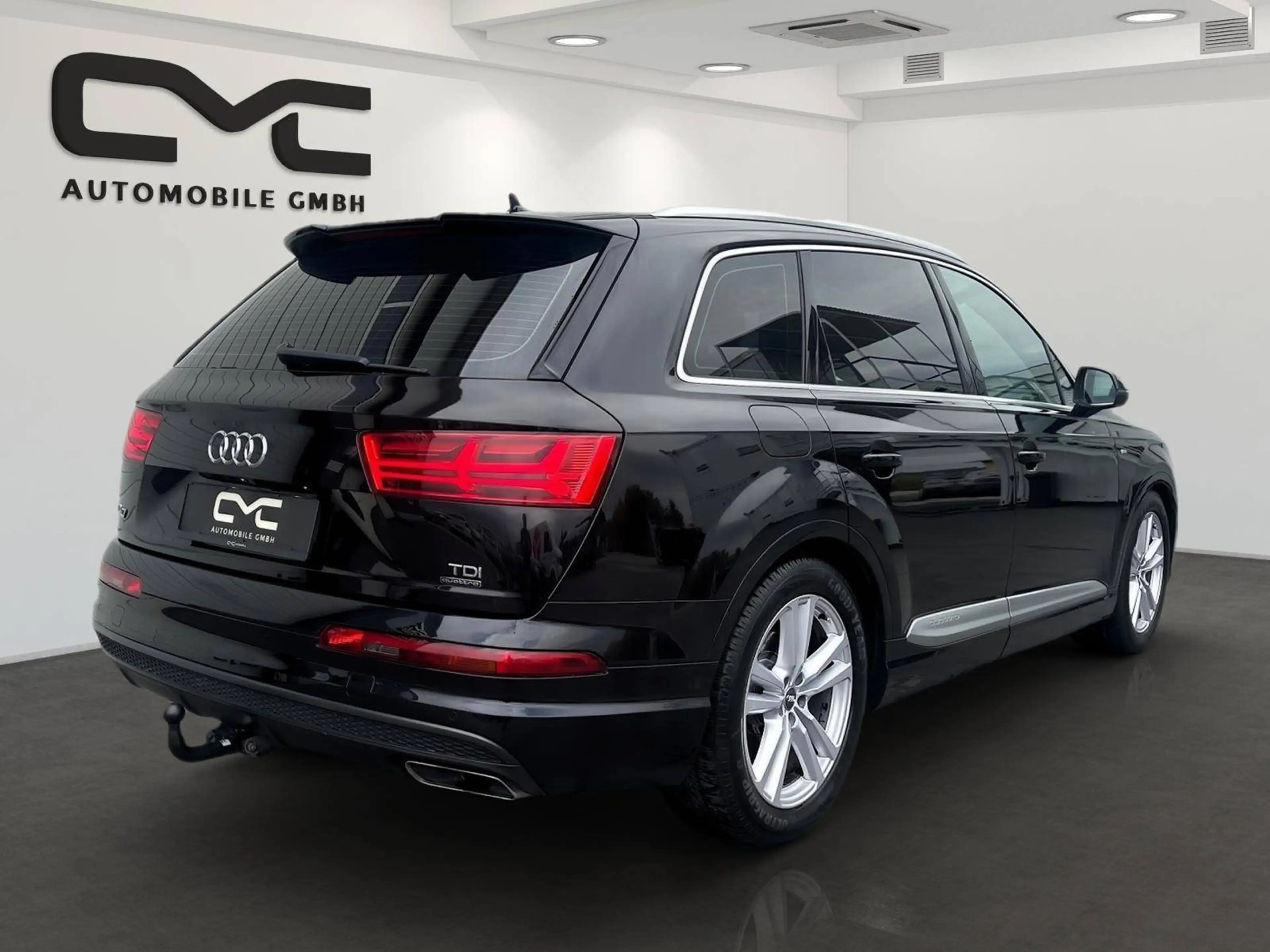 Audi Q7 3.0 TDI quattro S line Sport / Plus /Nachtsicht/virtual cockpit/Panorama/4-Zonen/EHK/AHK/20" — photo 3
