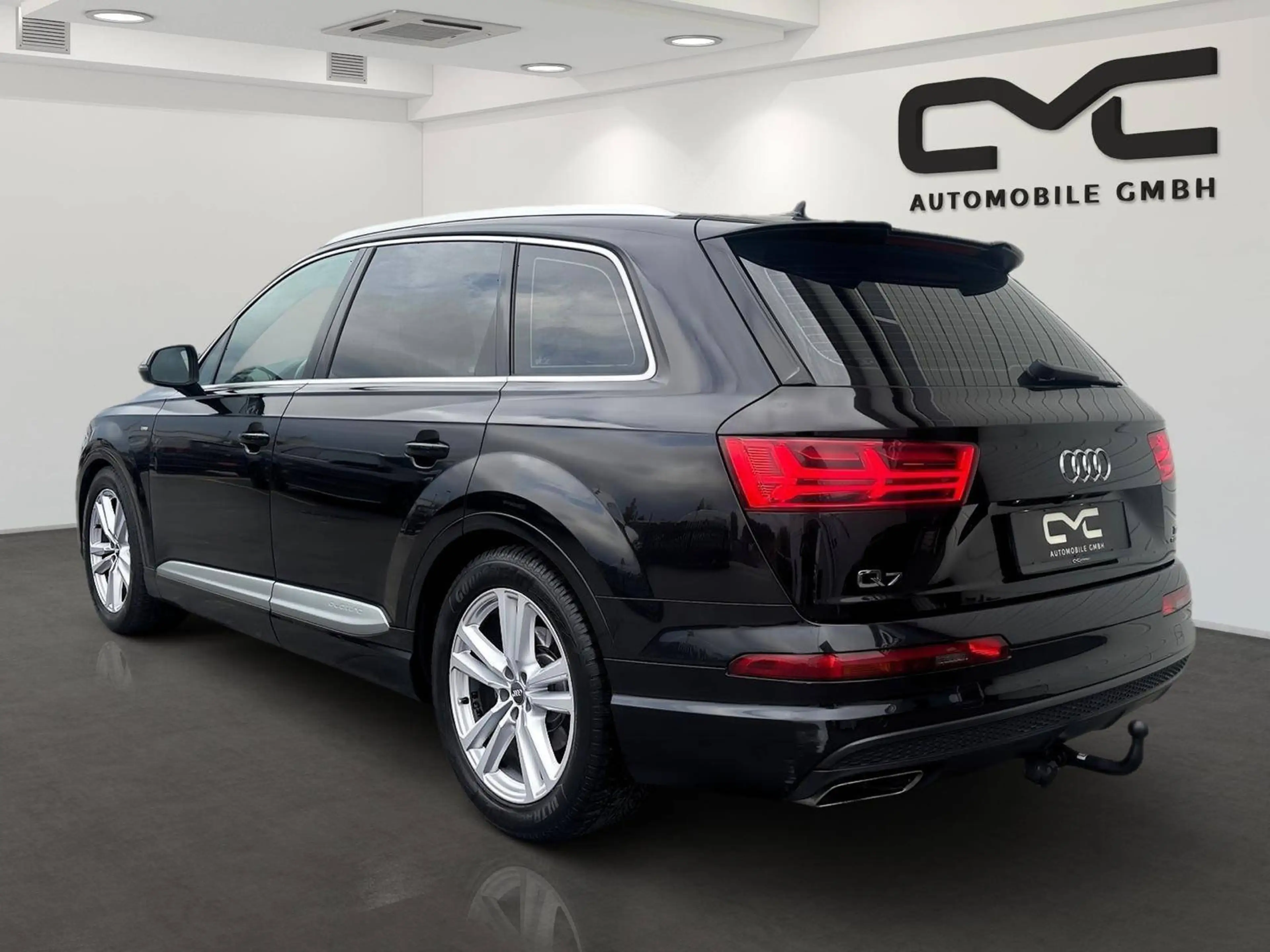 Audi Q7 3.0 TDI quattro S line Sport / Plus /Nachtsicht/virtual cockpit/Panorama/4-Zonen/EHK/AHK/20" — photo 4