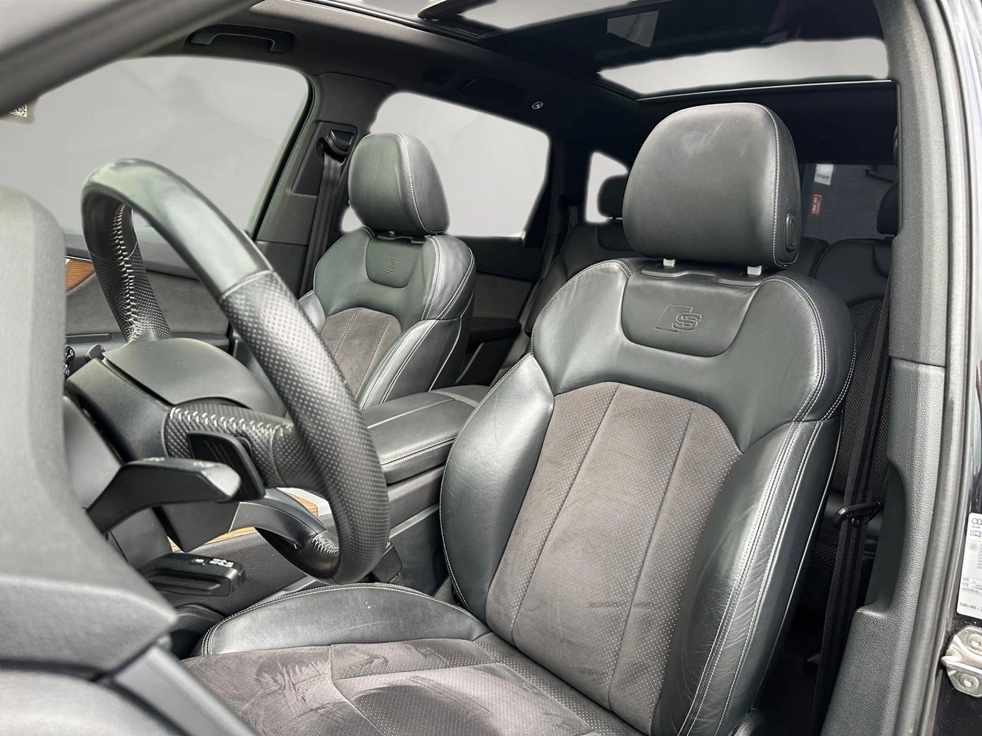Audi Q7 3.0 TDI quattro S line Sport / Plus /Nachtsicht/virtual cockpit/Panorama/4-Zonen/EHK/AHK/20" — photo 7