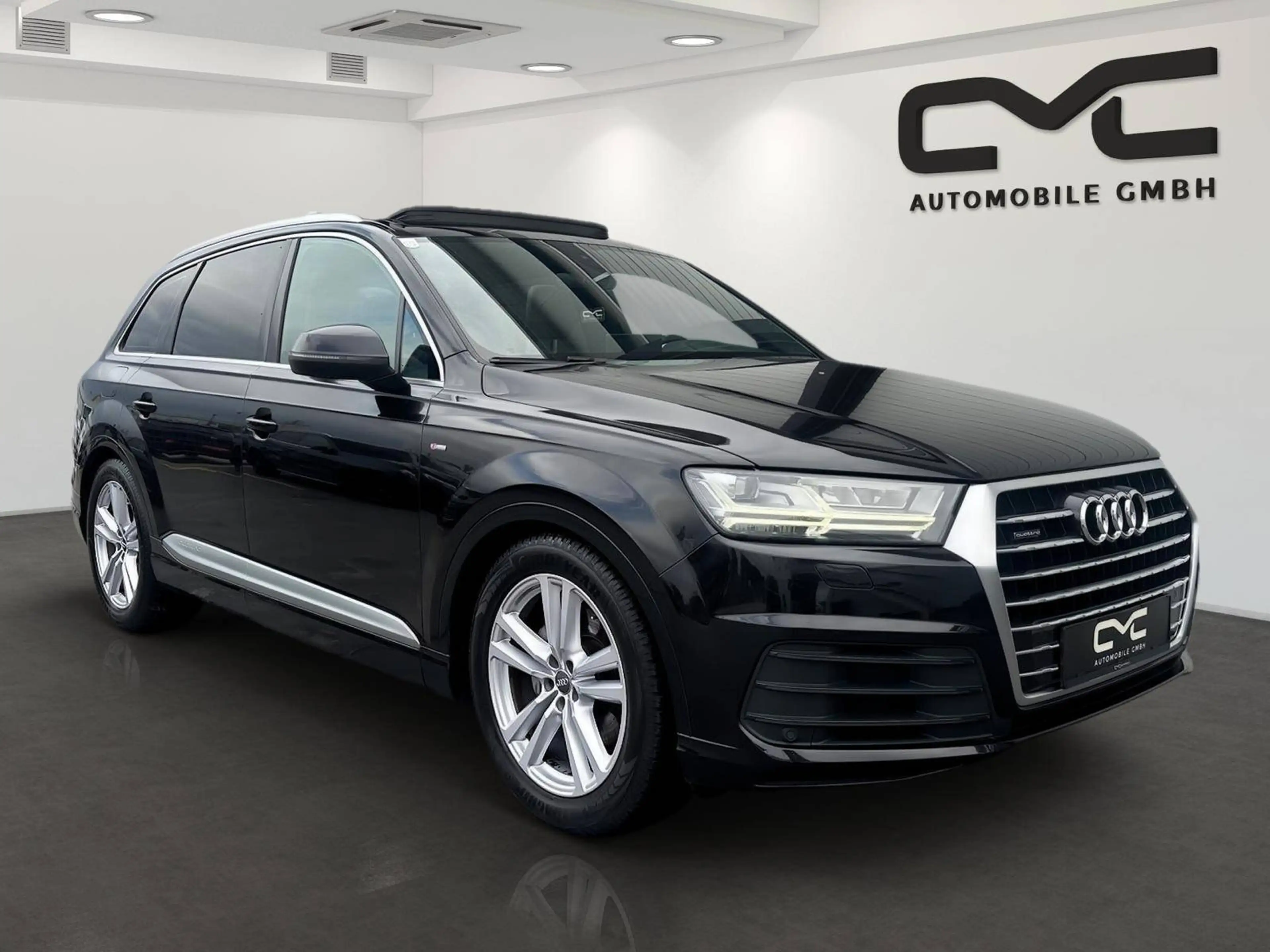 Audi Q7 3.0 TDI quattro S line Sport / Plus /Nachtsicht/virtual cockpit/Panorama/4-Zonen/EHK/AHK/20" — photo 2