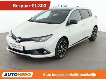 1.8 Hybrid Style Selection