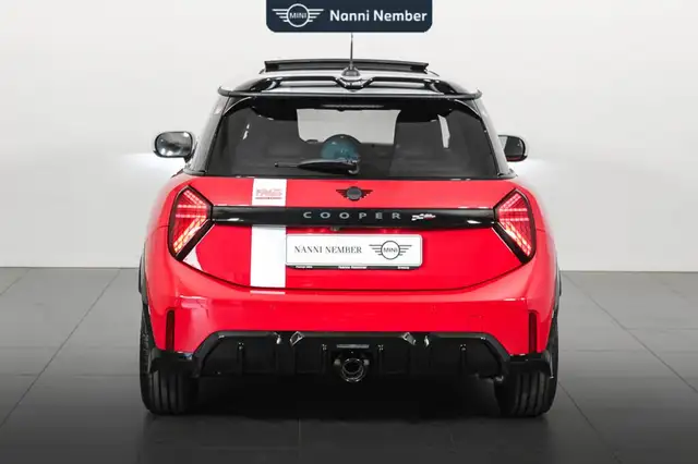 MINI Hatch view 4