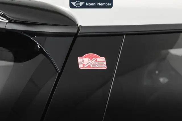 MINI Hatch view 26
