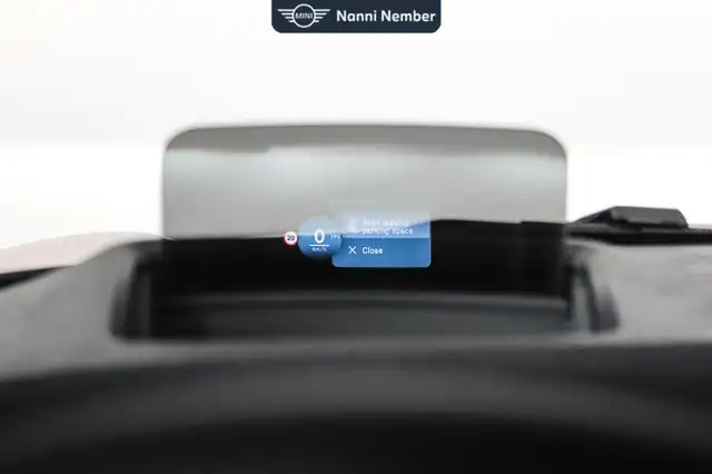 MINI Hatch view 10