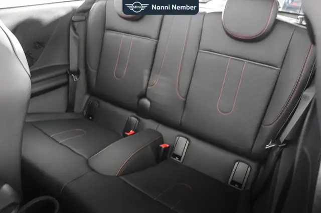 MINI Hatch view 16
