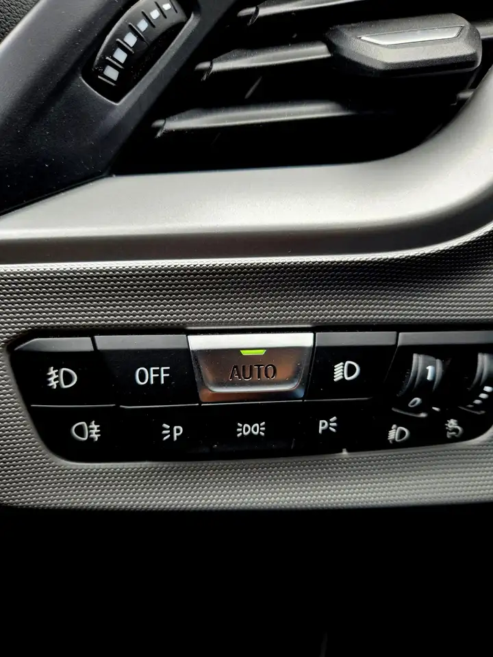BMW 116 🔺116*LOOK*M*TECHNIK*CARPASS*CAR-PLAY*XENON🔺, миниатюра 13