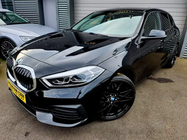 BMW M view 2