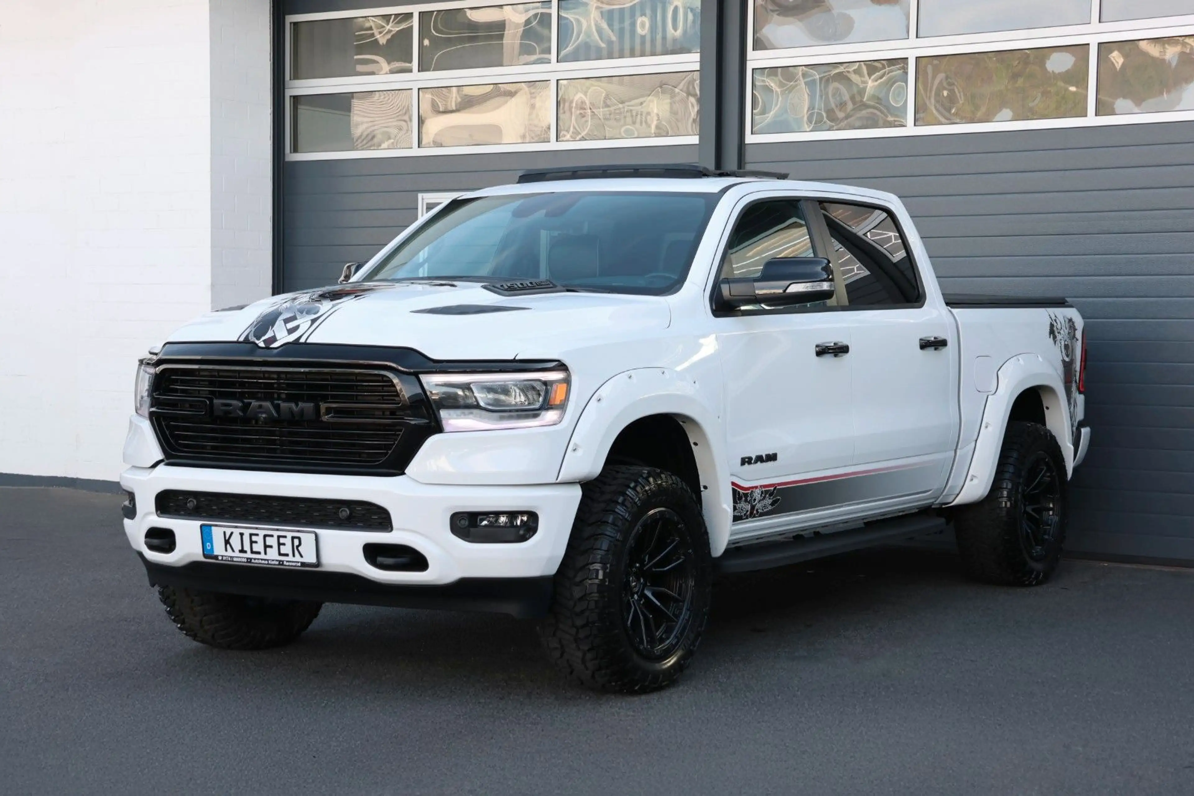 Dodge RAM 1500 5.7 4x4/LPG/ACC/HUD/360/HK/Luftfederung — photo 4
