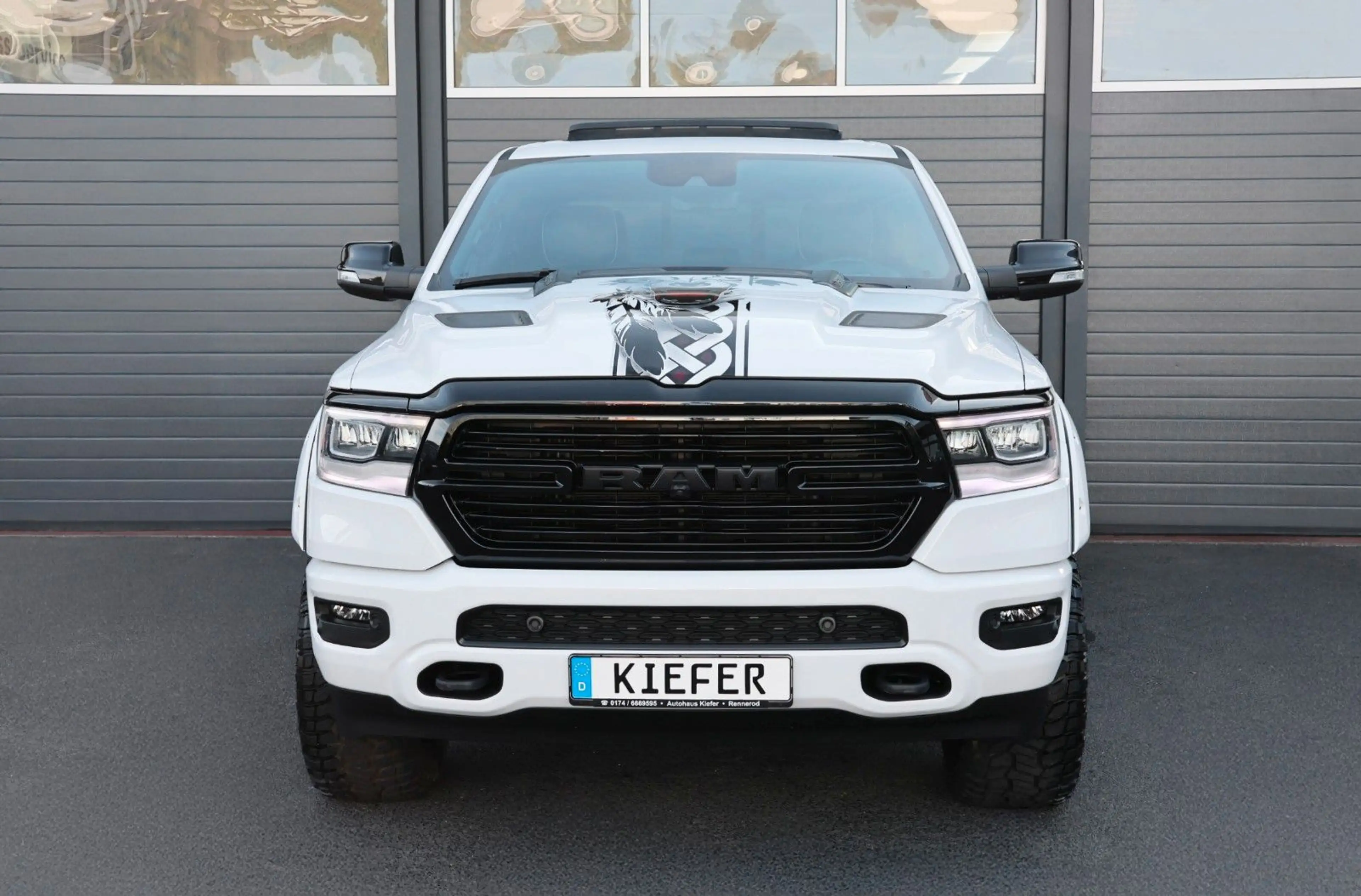 Dodge RAM 1500 5.7 4x4/LPG/ACC/HUD/360/HK/Luftfederung — photo 3