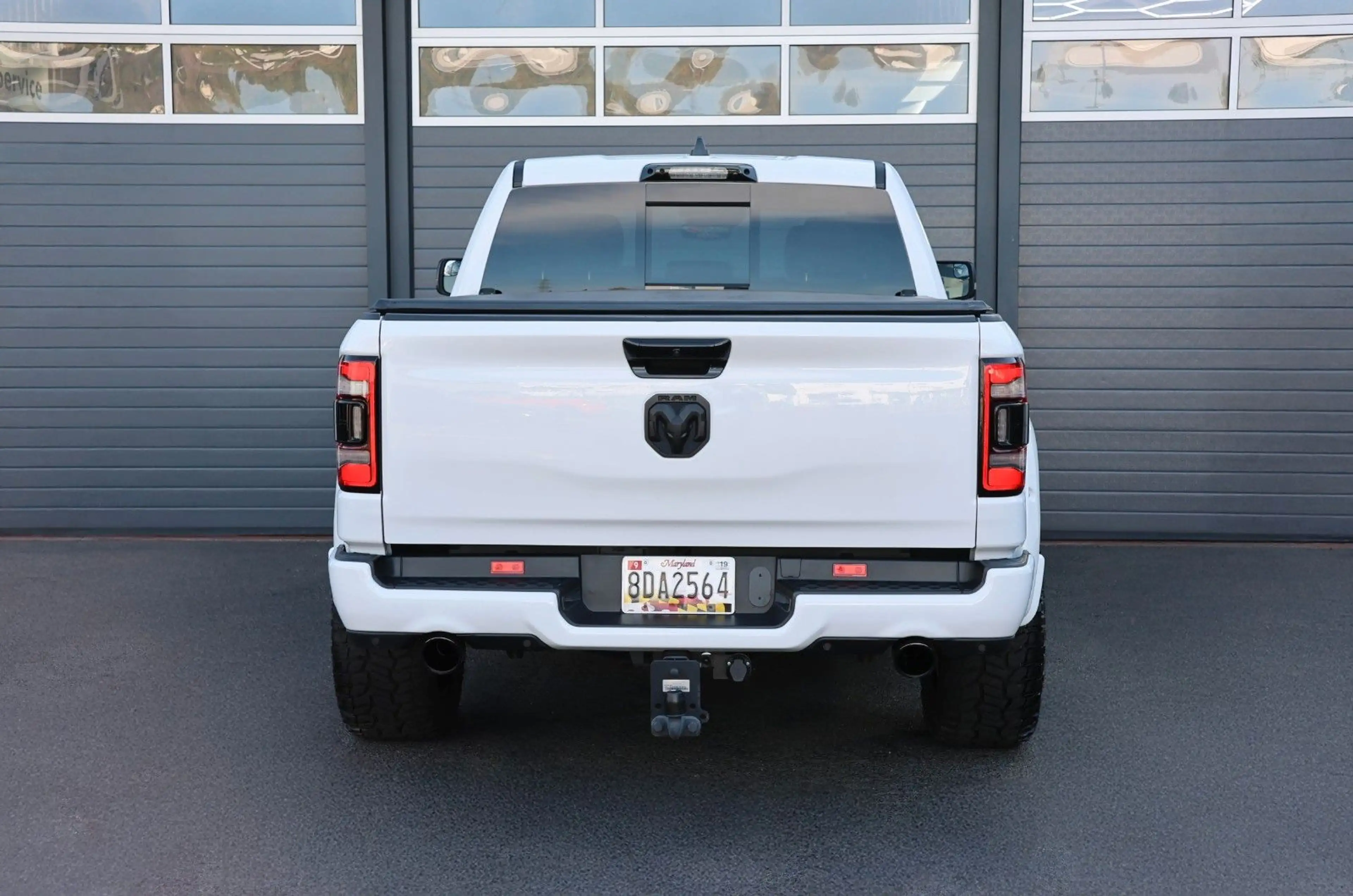 Dodge RAM 1500 5.7 4x4/LPG/ACC/HUD/360/HK/Luftfederung — photo 6