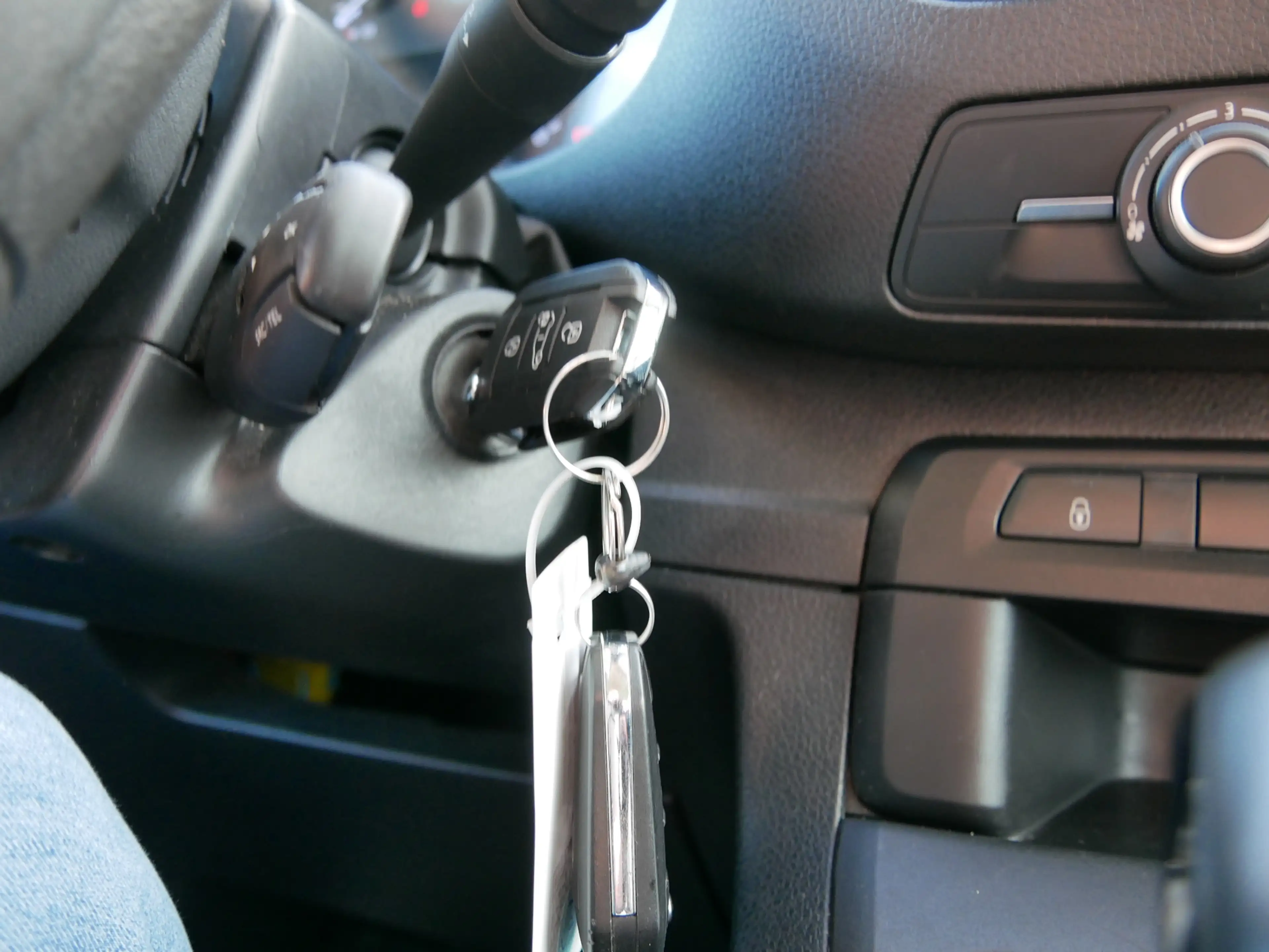 Peugeot Expert 1.5 BlueHDI 100 S&S L3 | 2023 !! | AC | 9999 EX BT — photo 15