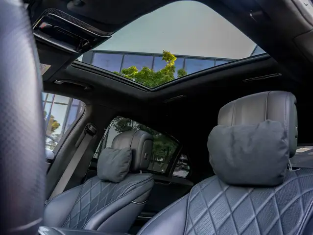 Mercedes-Benz S Class view 11