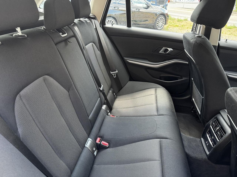BMW 318 d Tour. Live-Navi-Widscreen Tempomat PDC AHK — photo 13