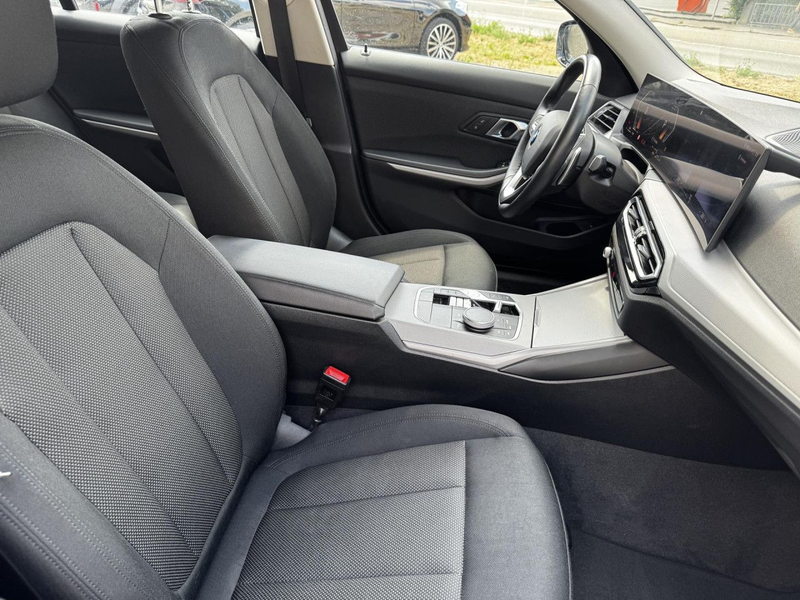 BMW 318 d Tour. Live-Navi-Widscreen Tempomat PDC AHK — photo 12