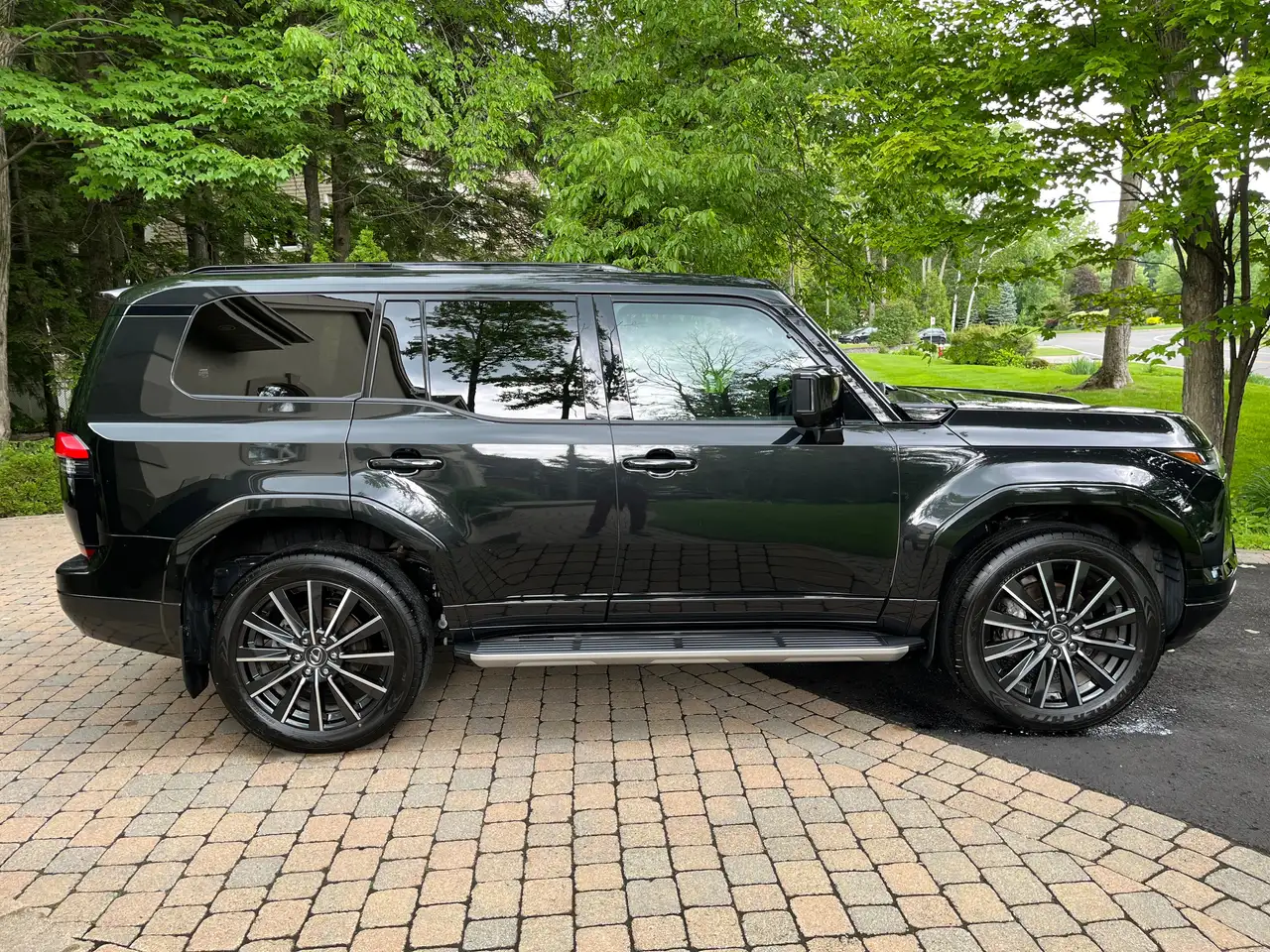 Lexus GX 550 снимка Lexus GX 550