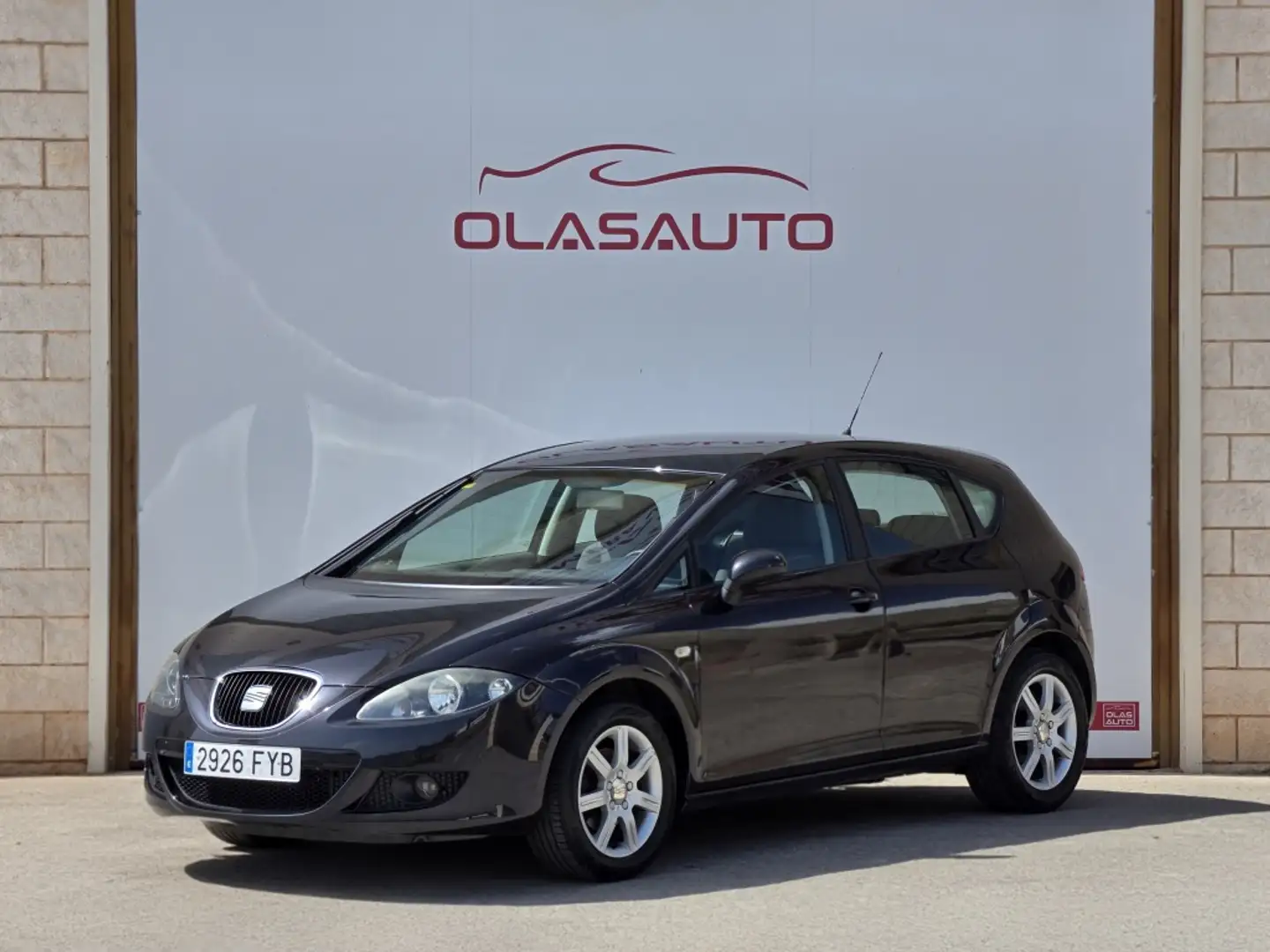 SEAT Leon 1.9TDI Stylance Negro - 2