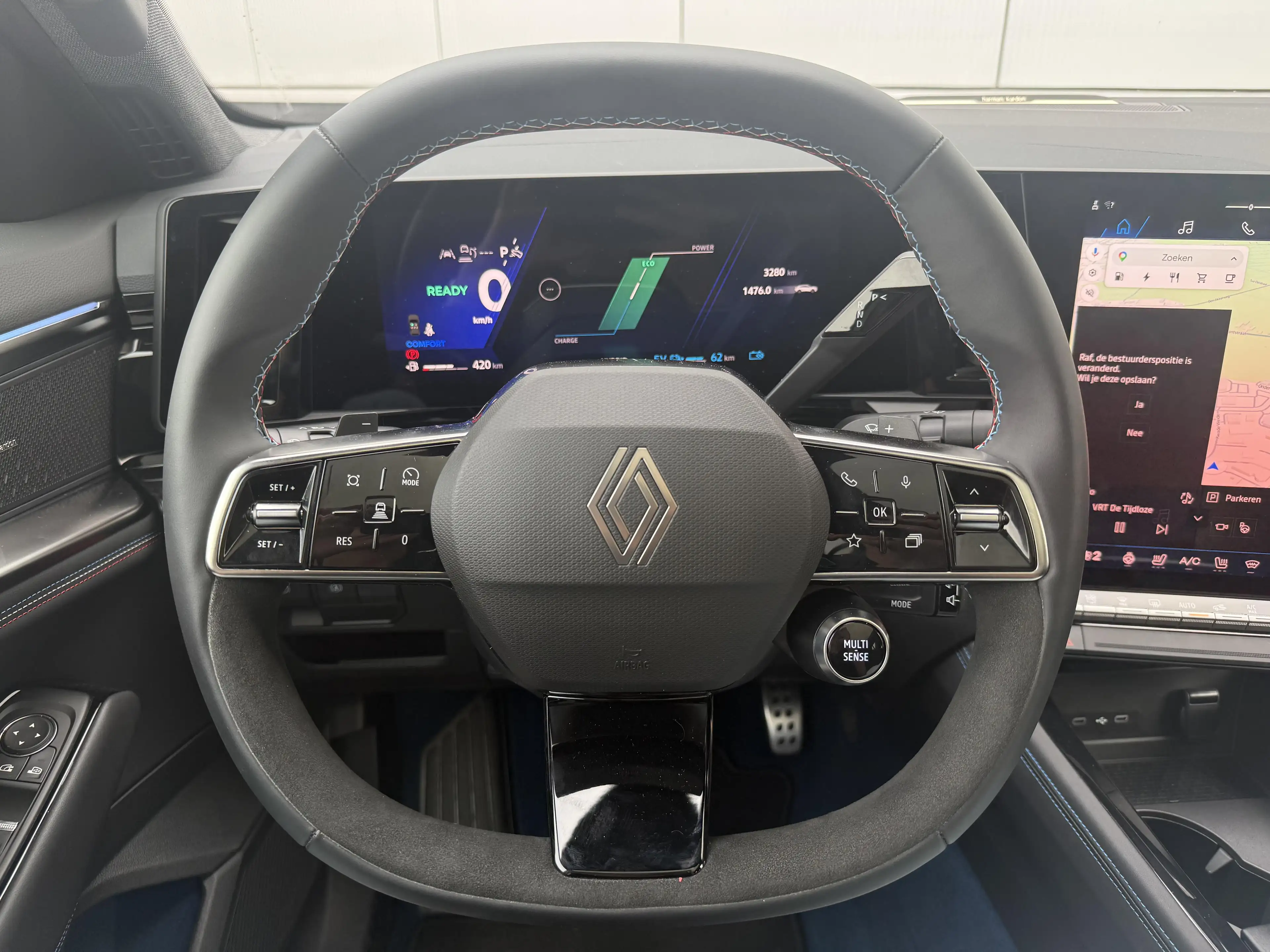 Renault Rafale Atelier Alpine Hyper Hybride — photo 10