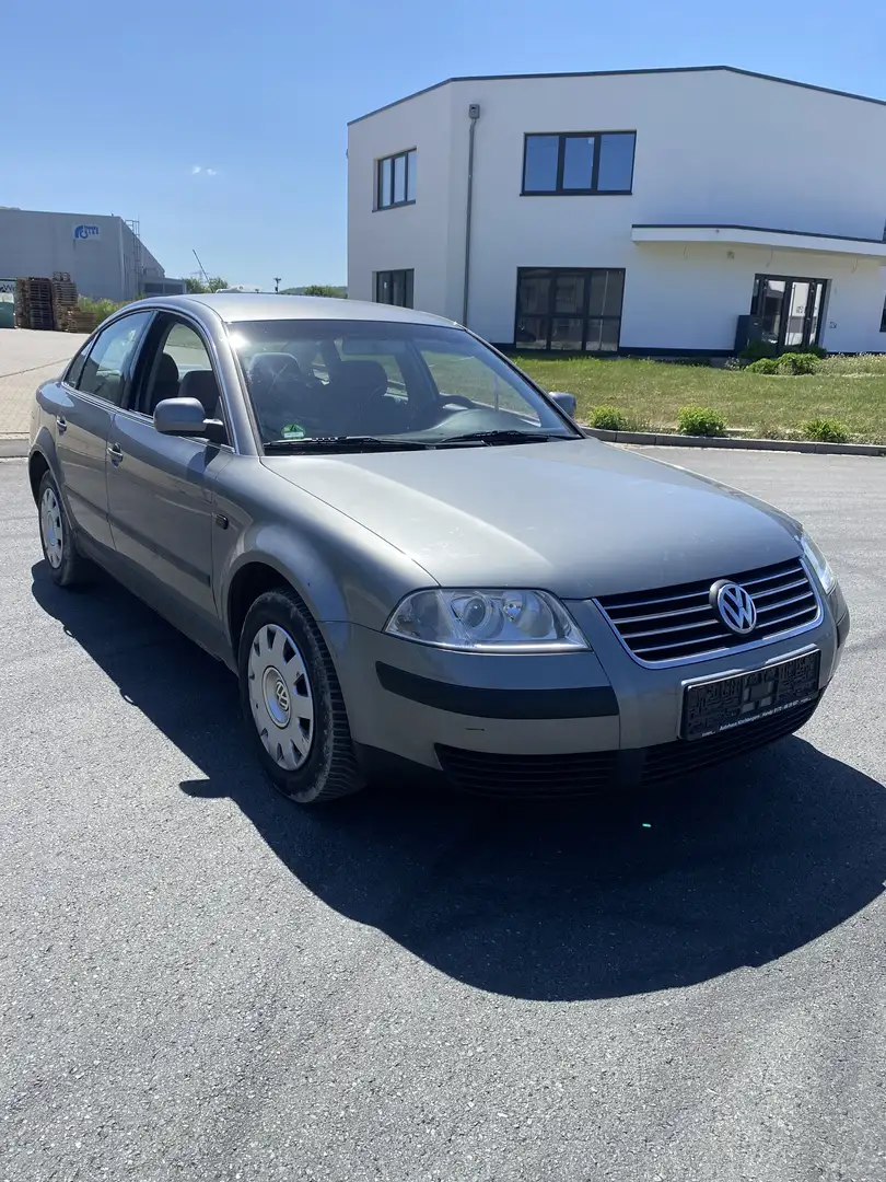 Volkswagen Passat 2.0 - 2