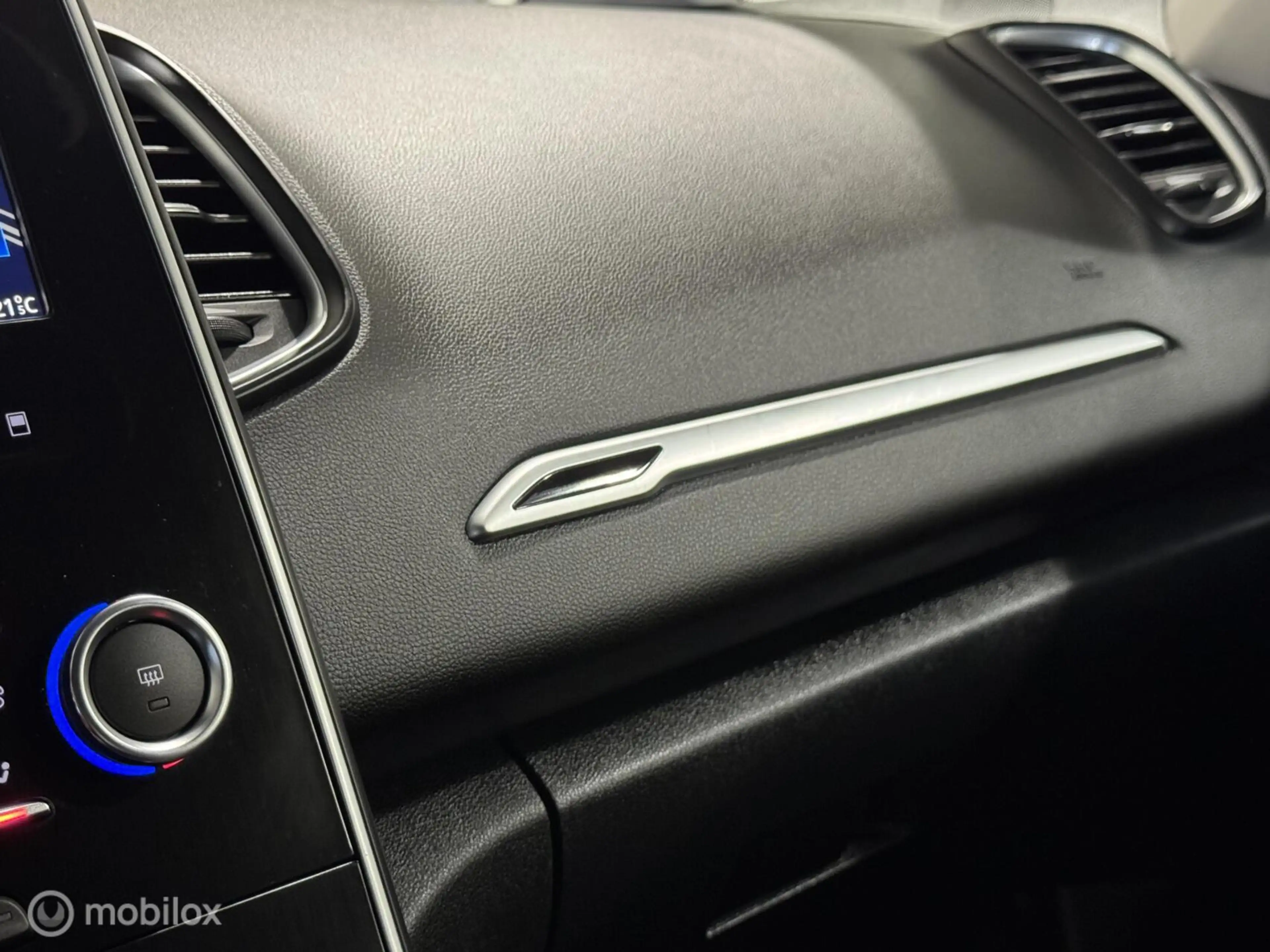 Renault Grand Scenic 1.5 dCi Intens [ historie trekhaak LED ] — photo 27
