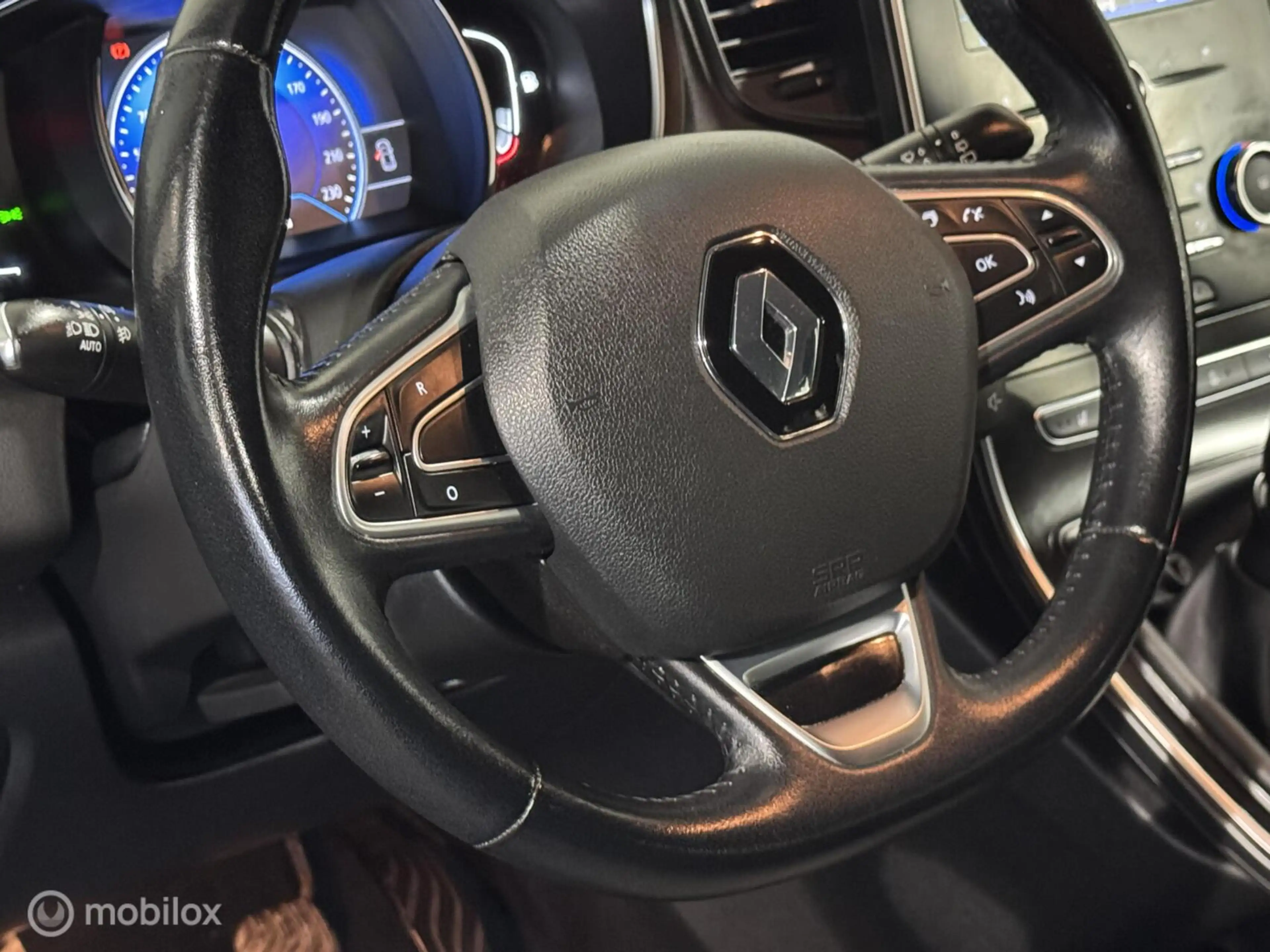 Renault Grand Scenic 1.5 dCi Intens [ historie trekhaak LED ] — photo 21