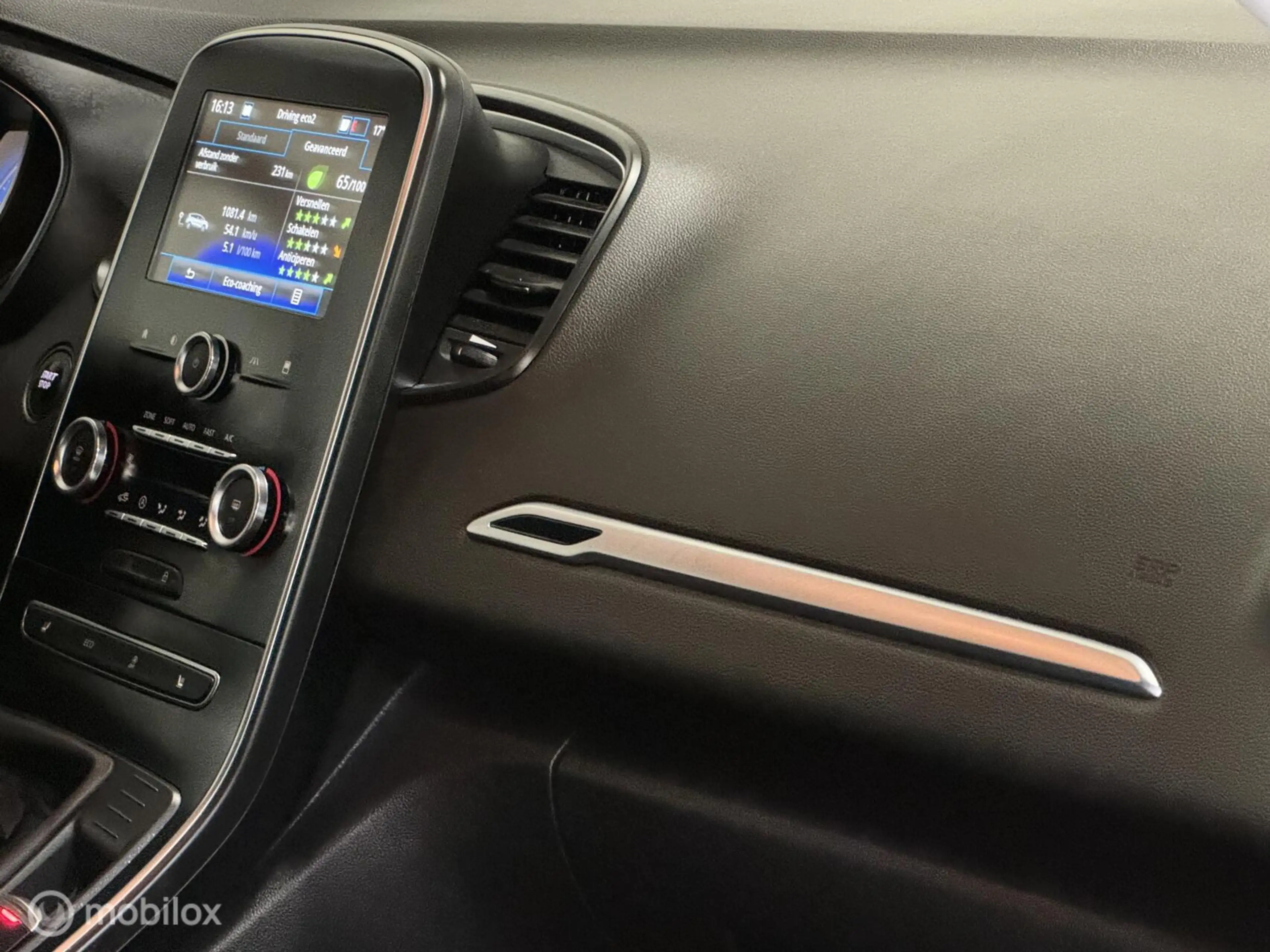 Renault Grand Scenic 1.5 dCi Intens [ historie trekhaak LED ] — photo 22