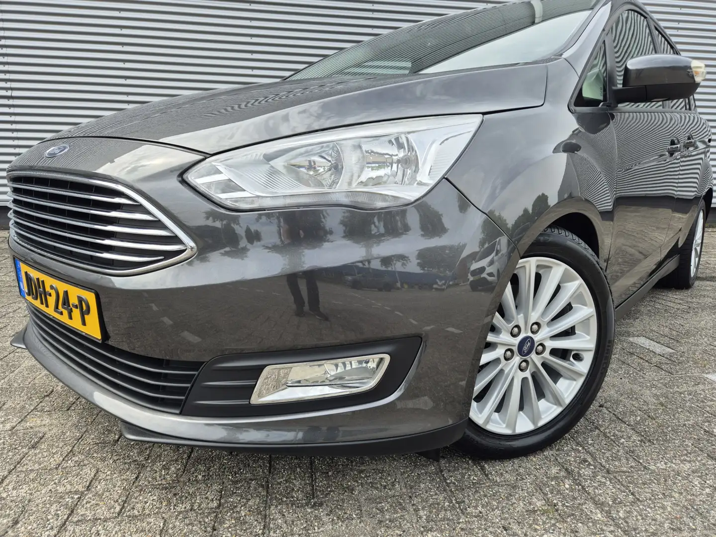 Ford Grand C-Max 1.5i EcoBoost Edition Plus 7p Automaat,apple/andro Grijs - 2