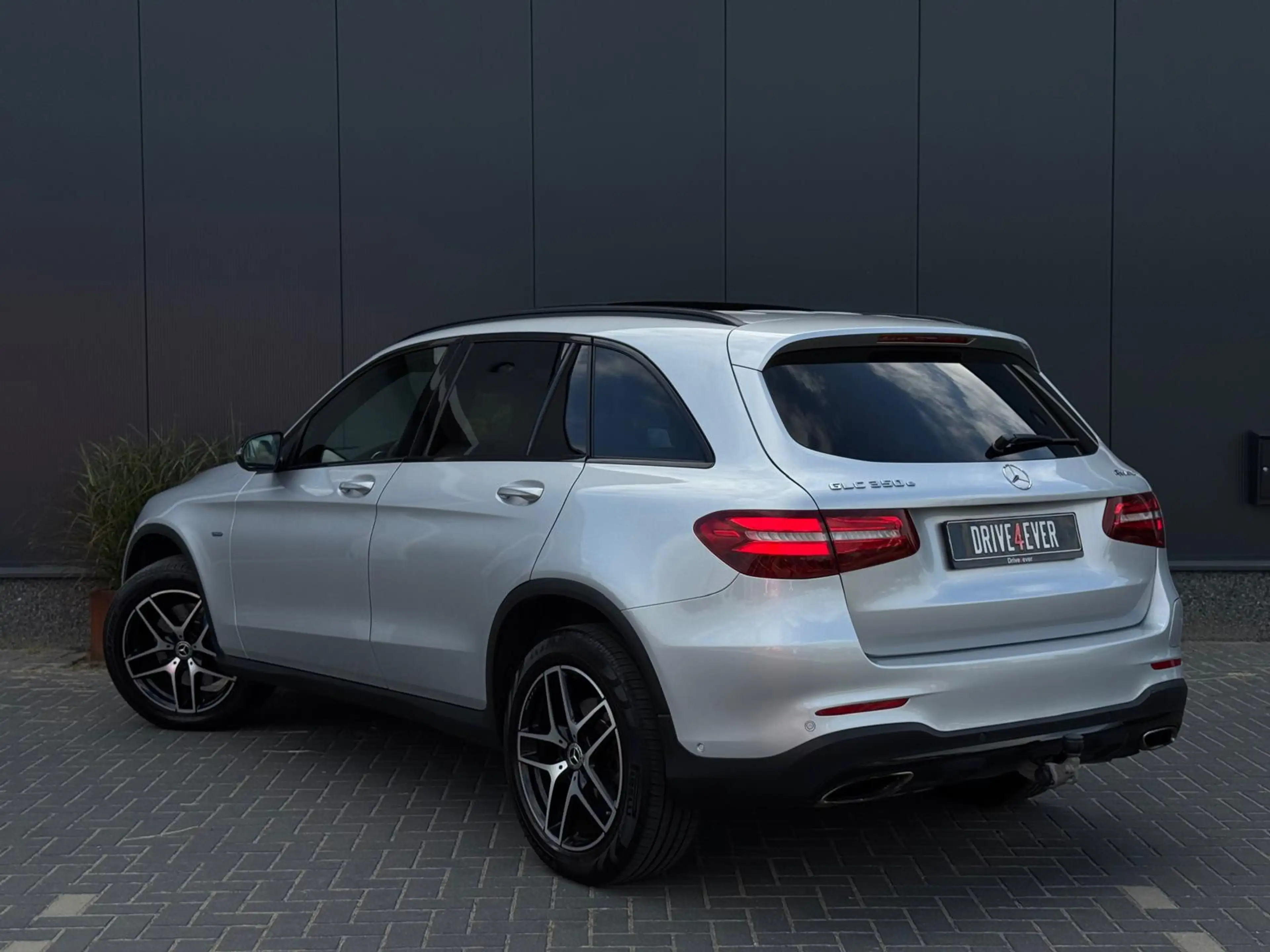 Mercedes-Benz GLC 350 350e 4MATIC AMG FULL OPTIES PANO|LED|LEDER|NAVI|CL — photo 8