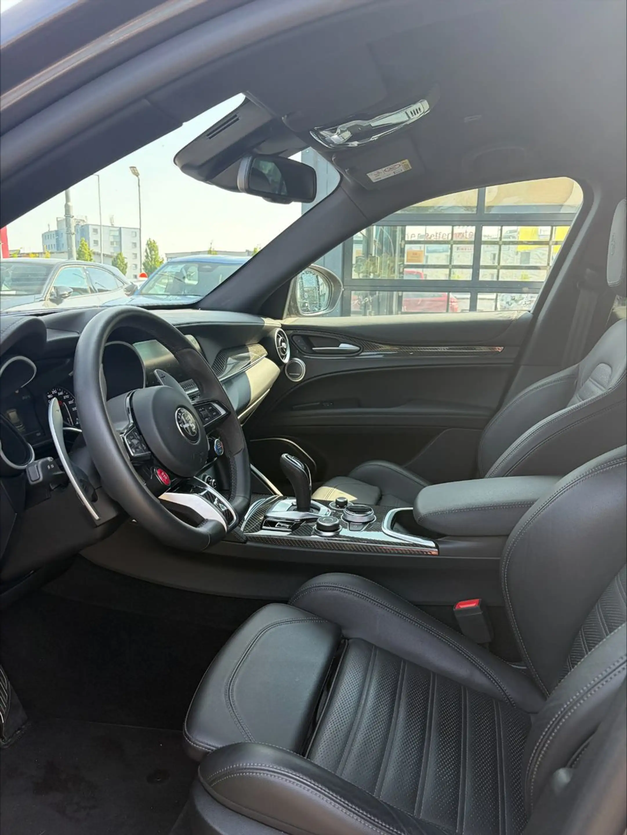 Alfa Romeo Stelvio Quadrifoglio 2.9 V6 Bi-T. AKRAPOVIC — photo 6