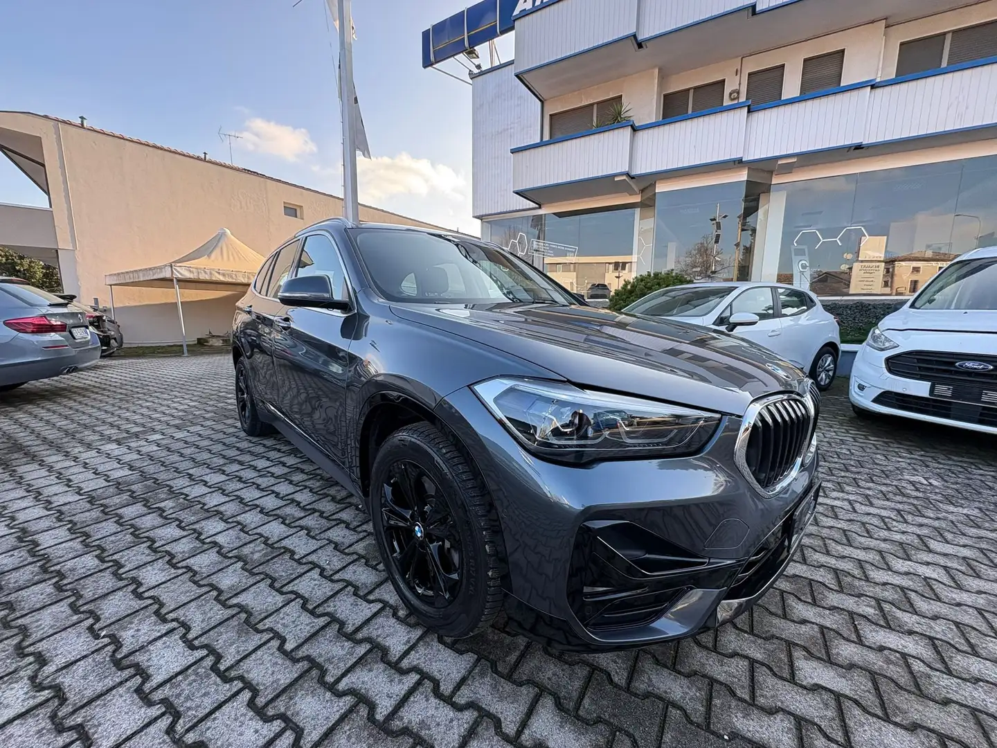BMW X1 X1 F48 2019 xdrive25e Business Advantage auto Grigio - 2