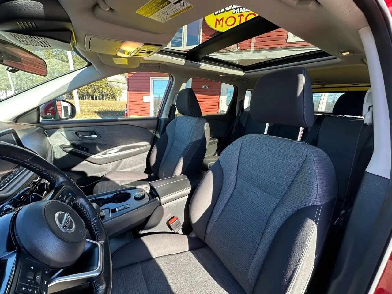 Nissan Rogue снимка Nissan Rogue