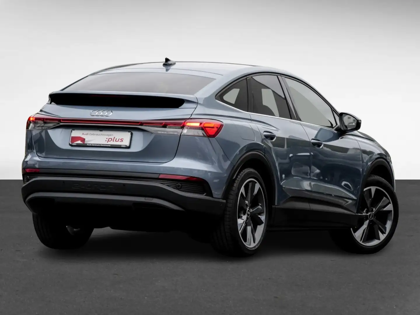 Audi Q4 e-tron Sportback 40 KAMERA ACC LM20 NAVI+ MATRIX Blau - 2
