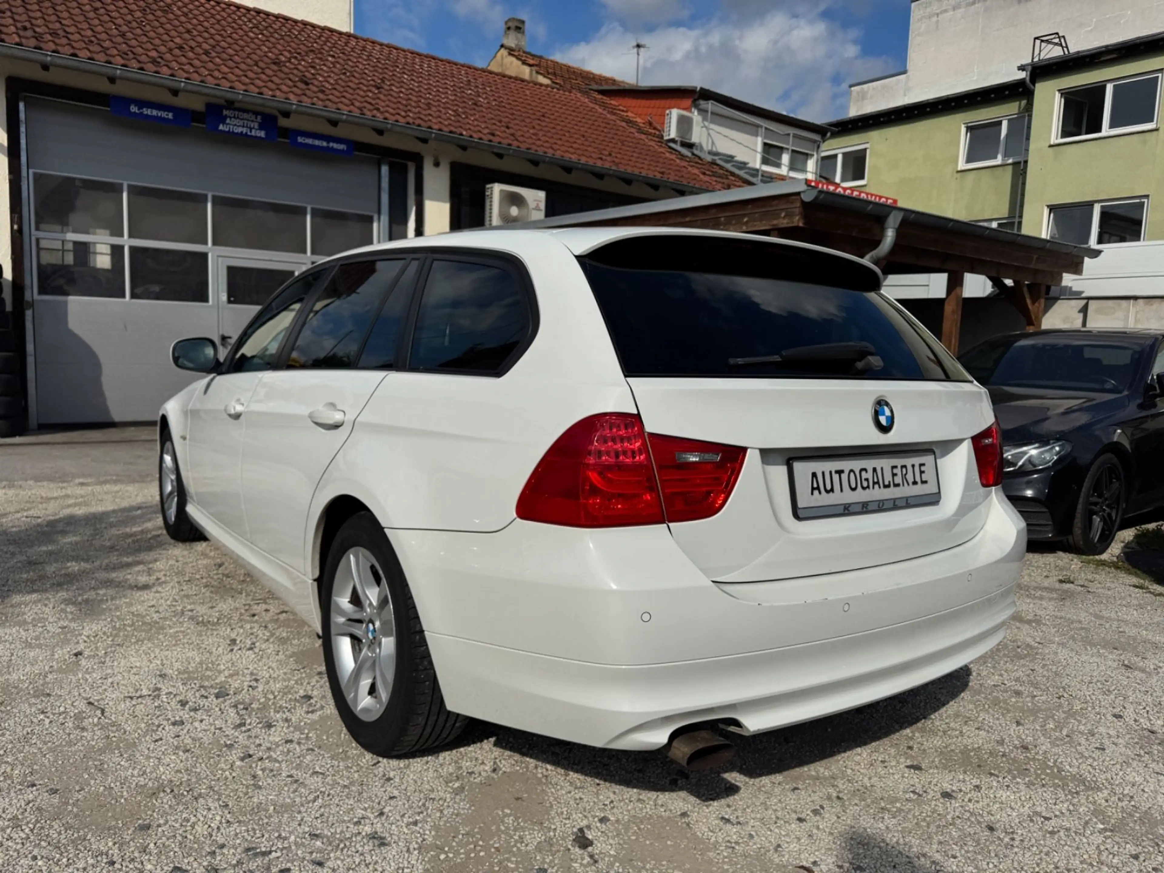 BMW 318 i Touring Automatik-Xenon-Klimaautomatik.! — photo 5