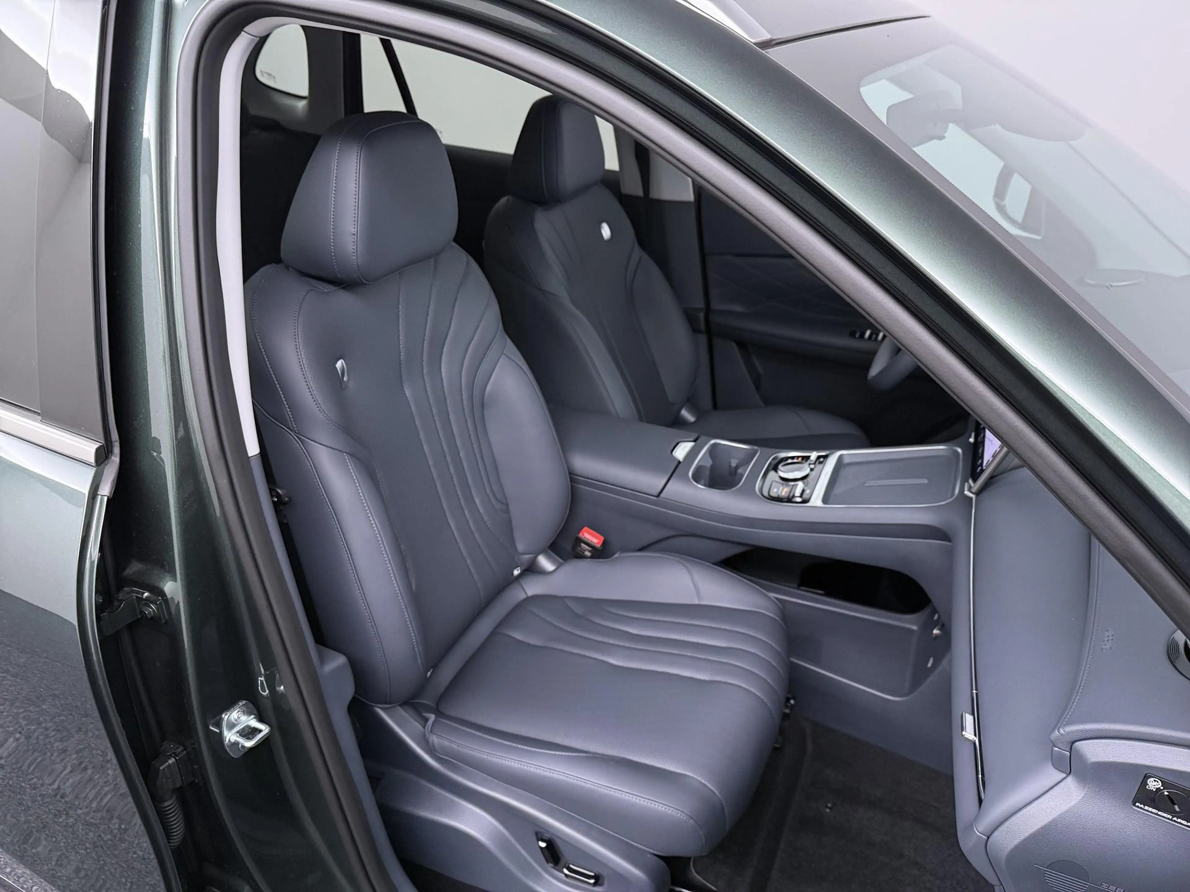 Geely Starray EM-i 1.5 Pro | 360° Camera | ICC | Apple Carplay! — photo 42