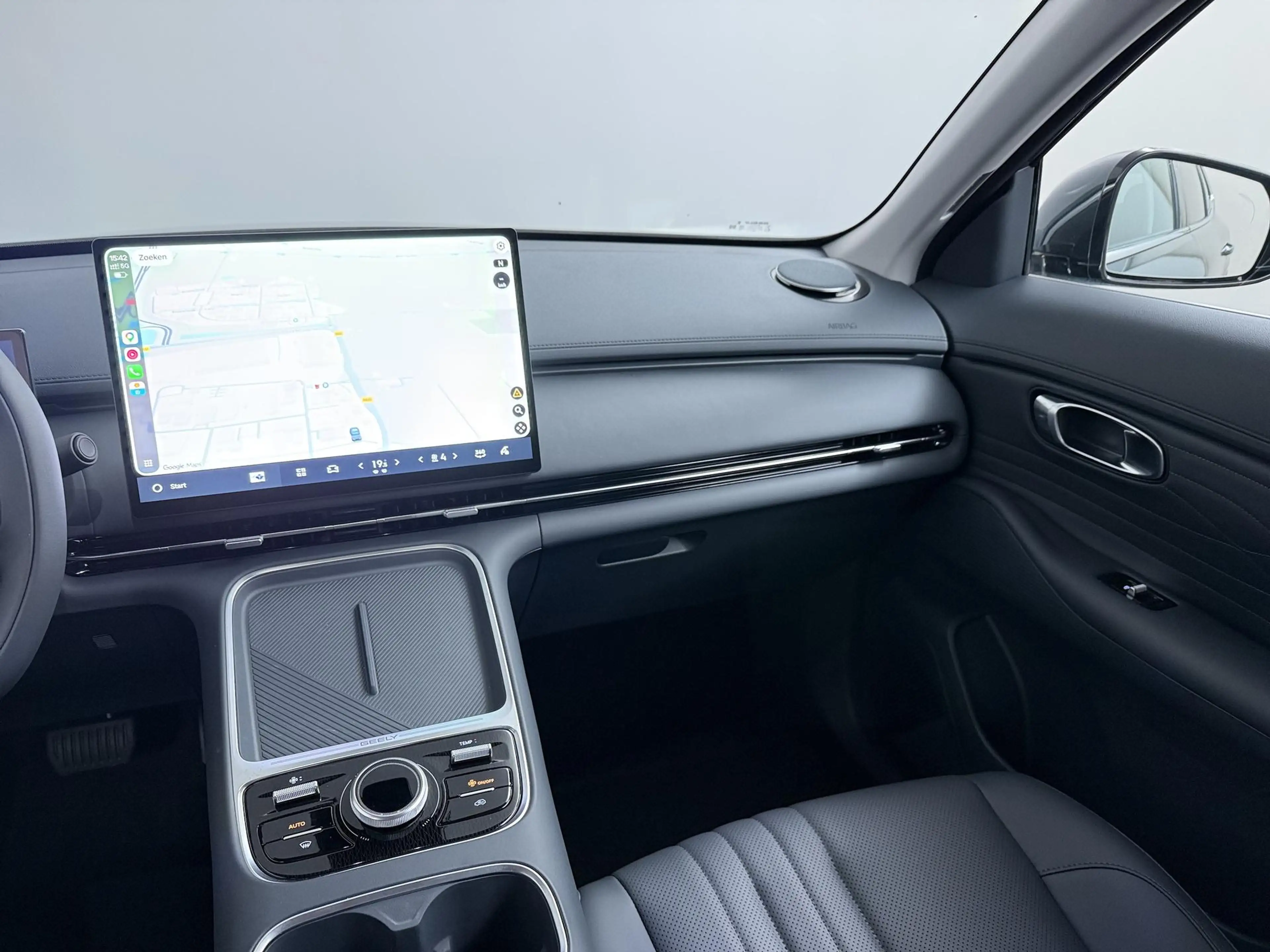 Geely Starray EM-i 1.5 Pro | 360° Camera | ICC | Apple Carplay! — photo 36