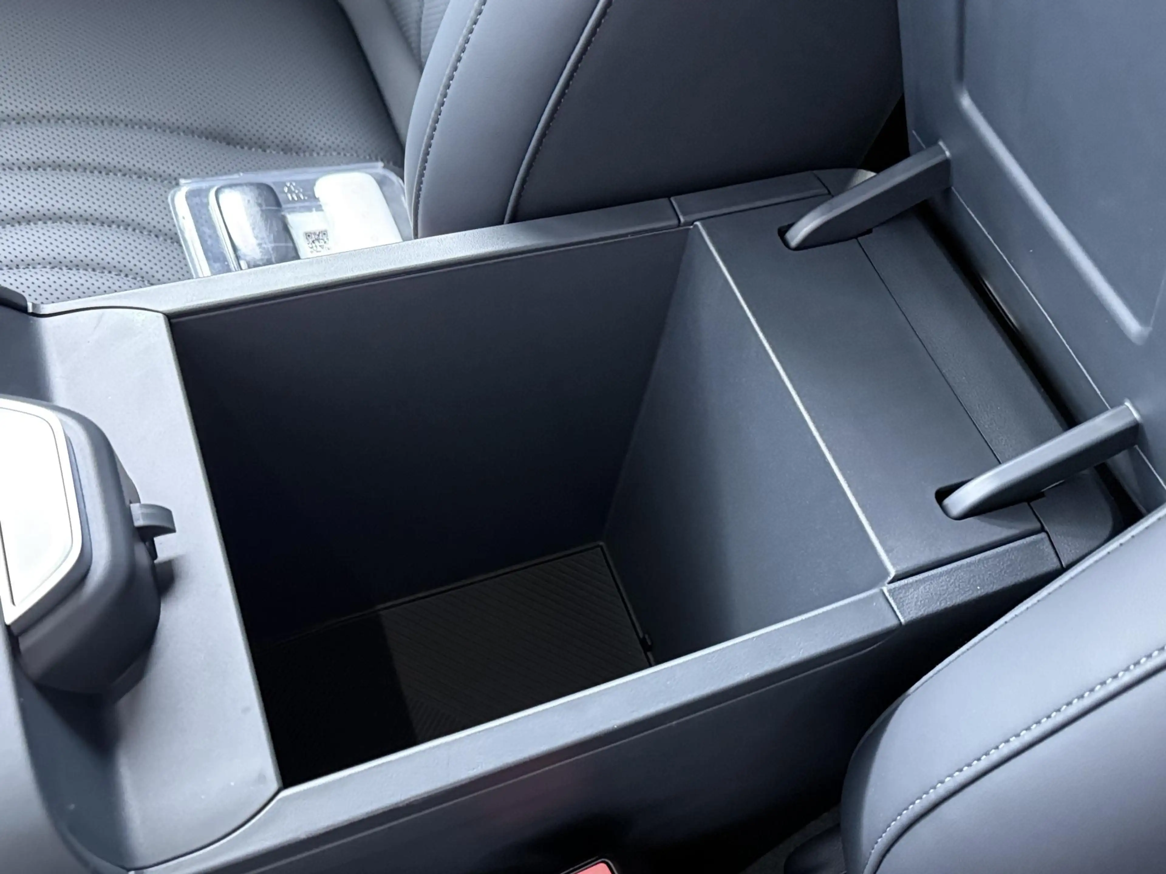 Geely Starray EM-i 1.5 Pro | 360° Camera | ICC | Apple Carplay! — photo 30