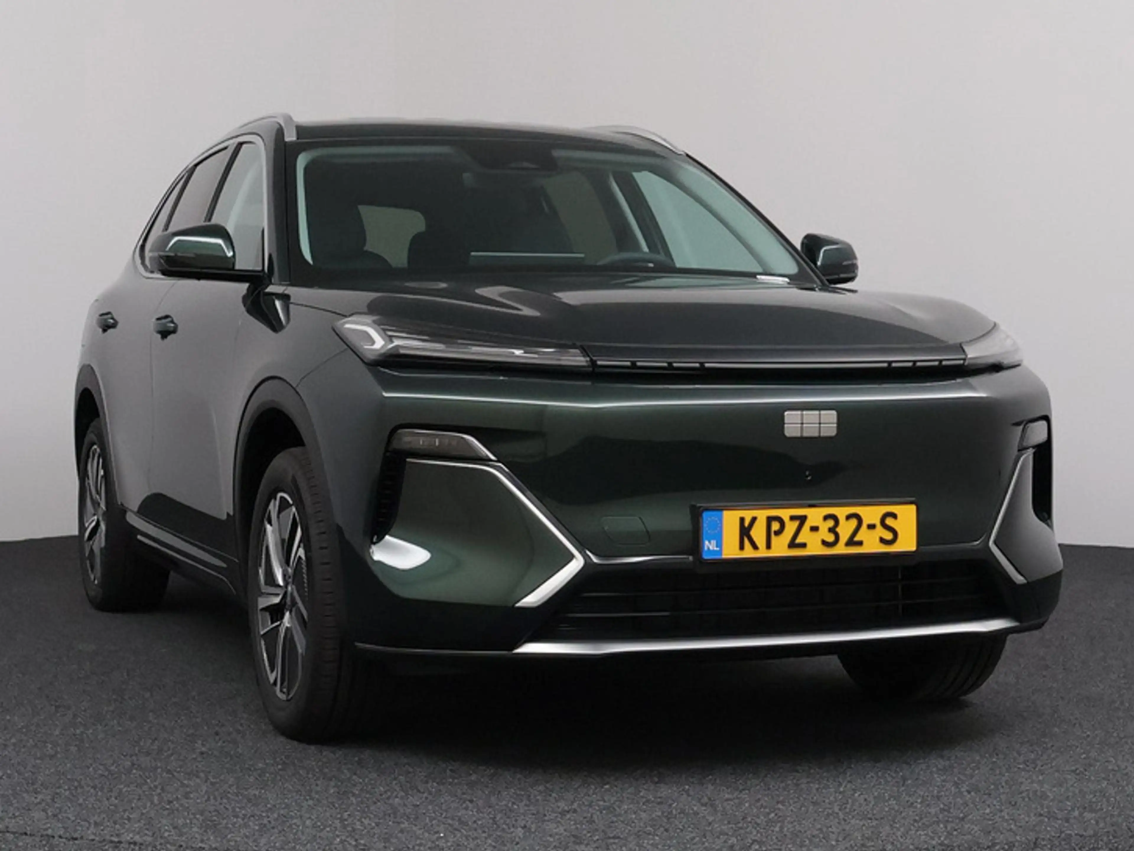 Geely Starray EM-i 1.5 Pro | 360° Camera | ICC | Apple Carplay! — photo 47