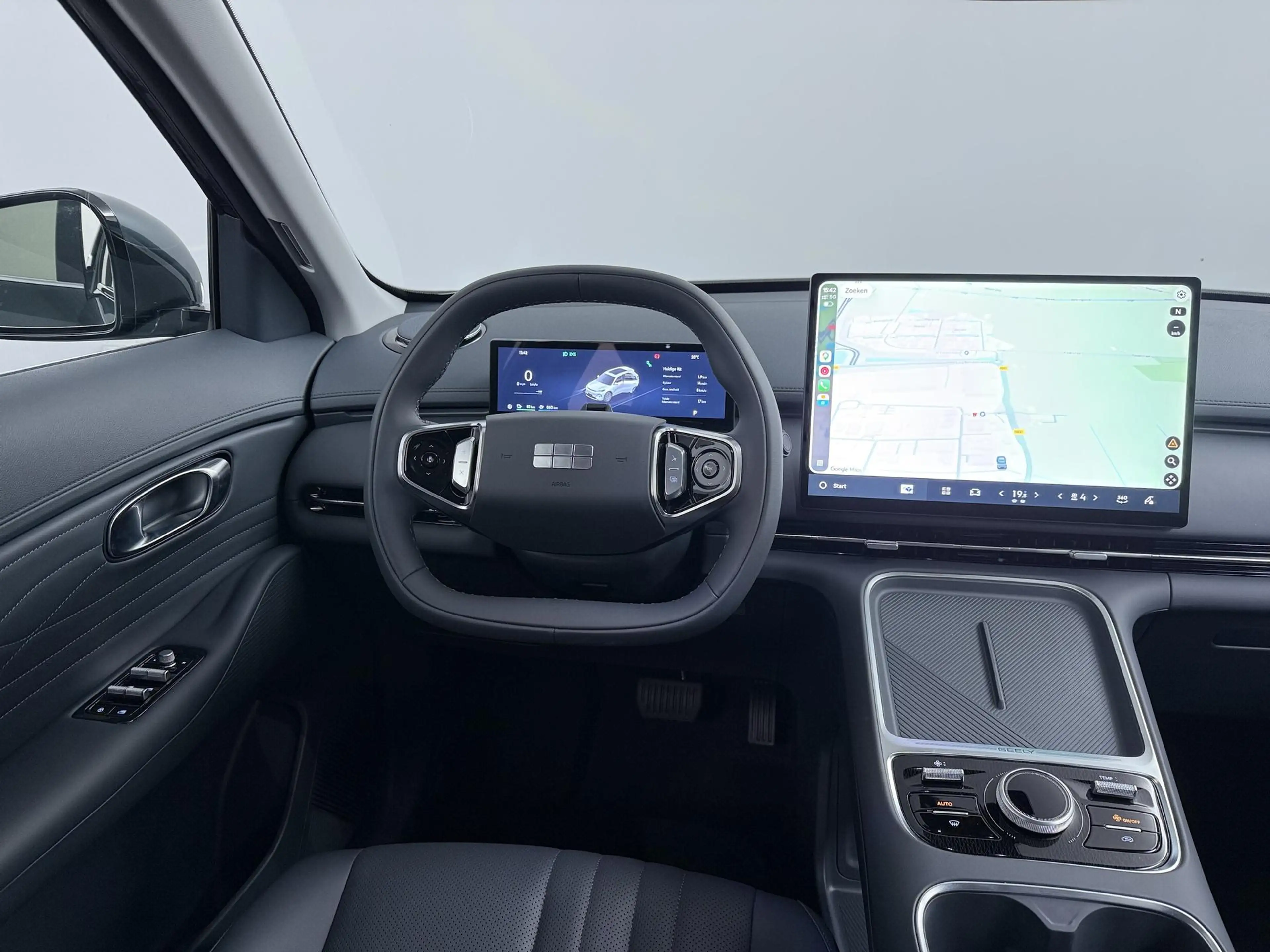Geely Starray EM-i 1.5 Pro | 360° Camera | ICC | Apple Carplay! — photo 35