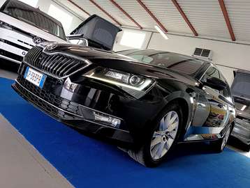 Wagon 2.0 TDI STYLE DSG LED PELLE 18" FULL