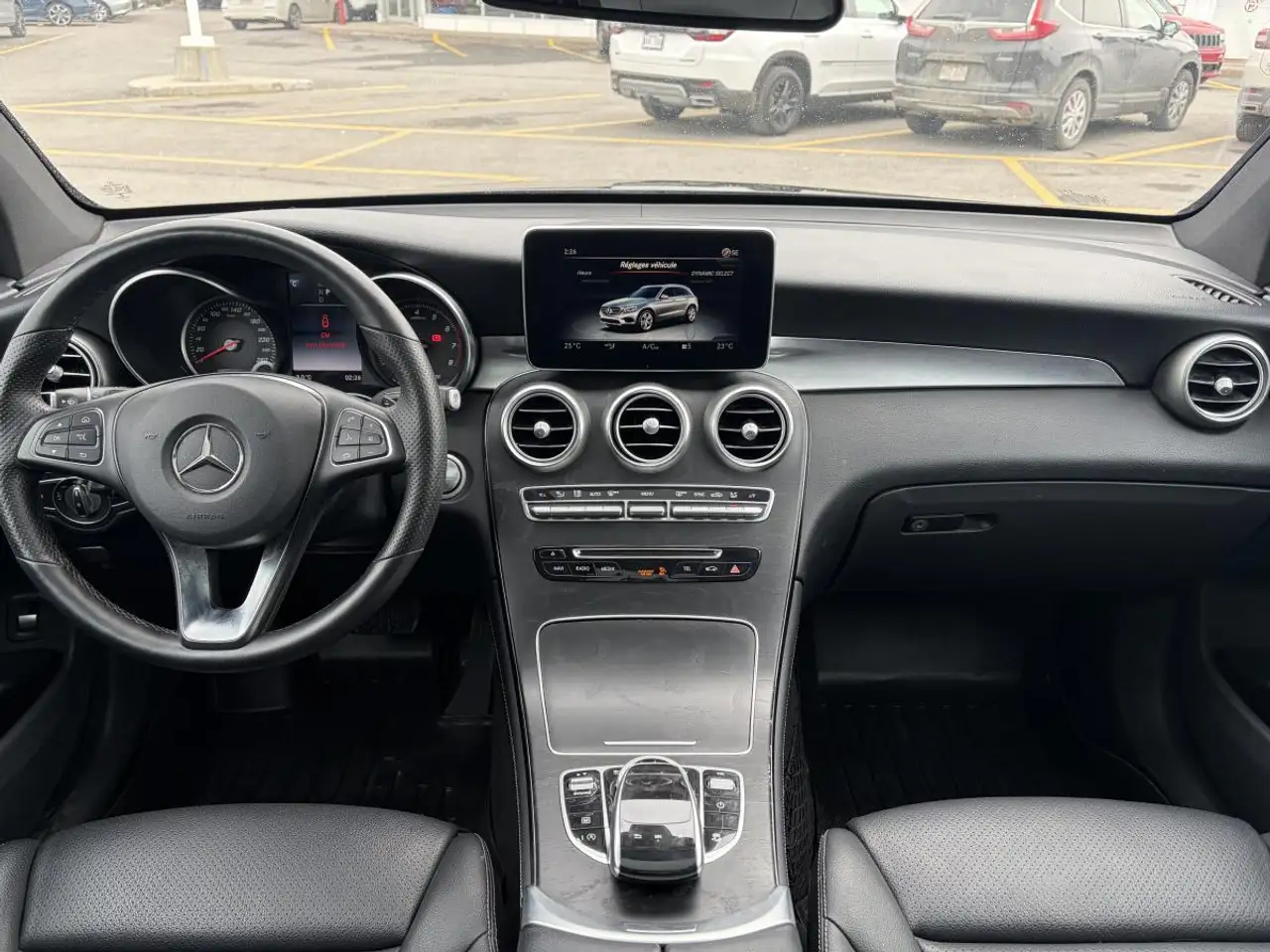 Mercedes-Benz GLC снимка Mercedes-Benz GLC