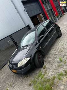 Renault Megane 1.6-16V Expression Basis