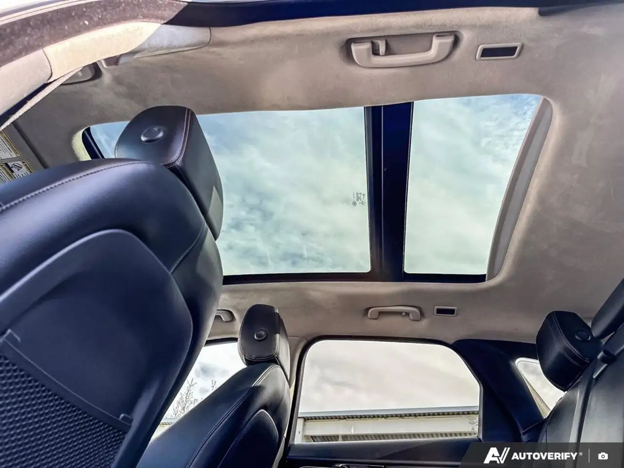Jaguar F-Pace снимка Jaguar F-Pace