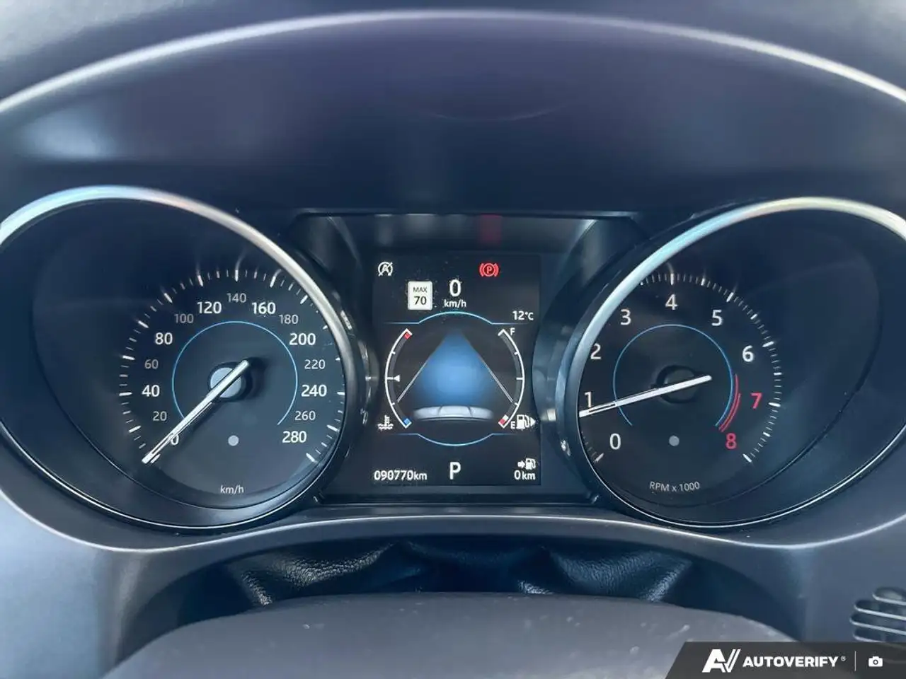 Jaguar F-Pace снимка Jaguar F-Pace
