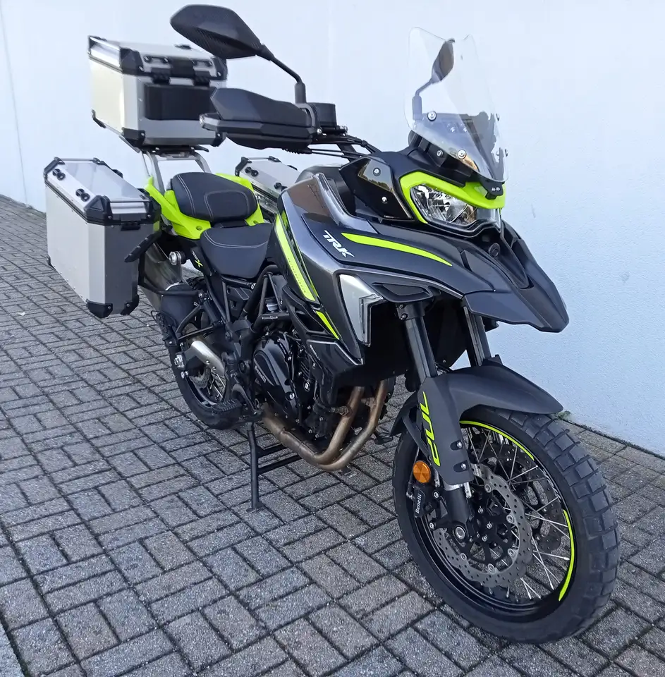 Benelli TRK 702