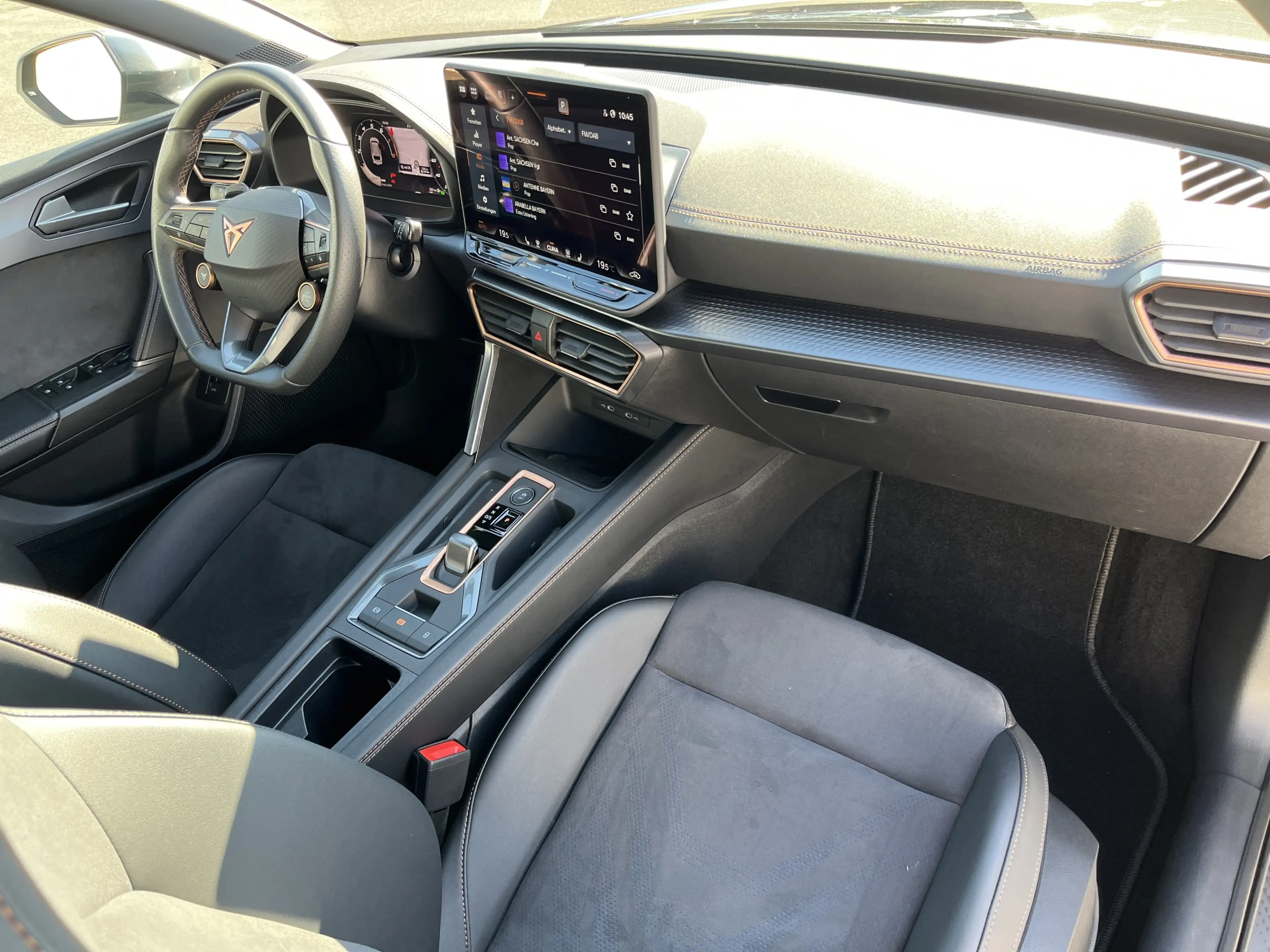 CUPRA Leon SP 1.5 TSI DSG 175€ m.20% Anz. AHK Navi KEYLESS — photo 14