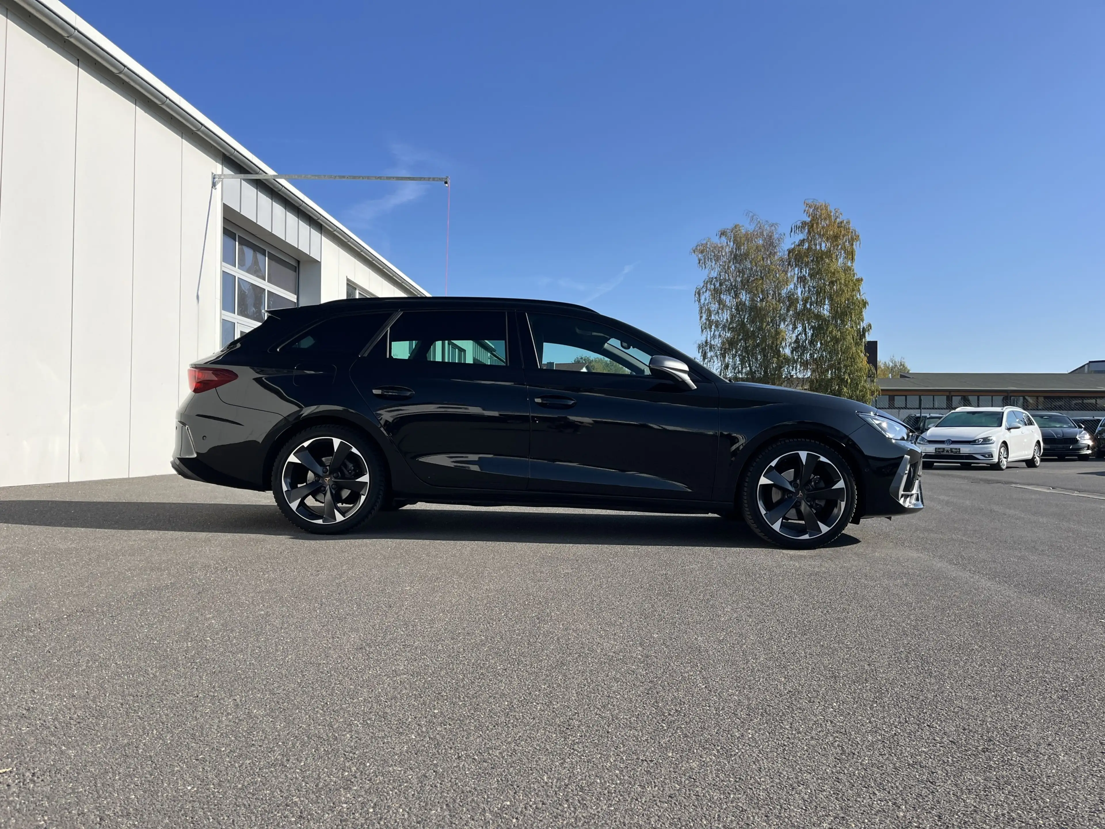 CUPRA Leon SP 1.5 TSI DSG 175€ m.20% Anz. AHK Navi KEYLESS — photo 5