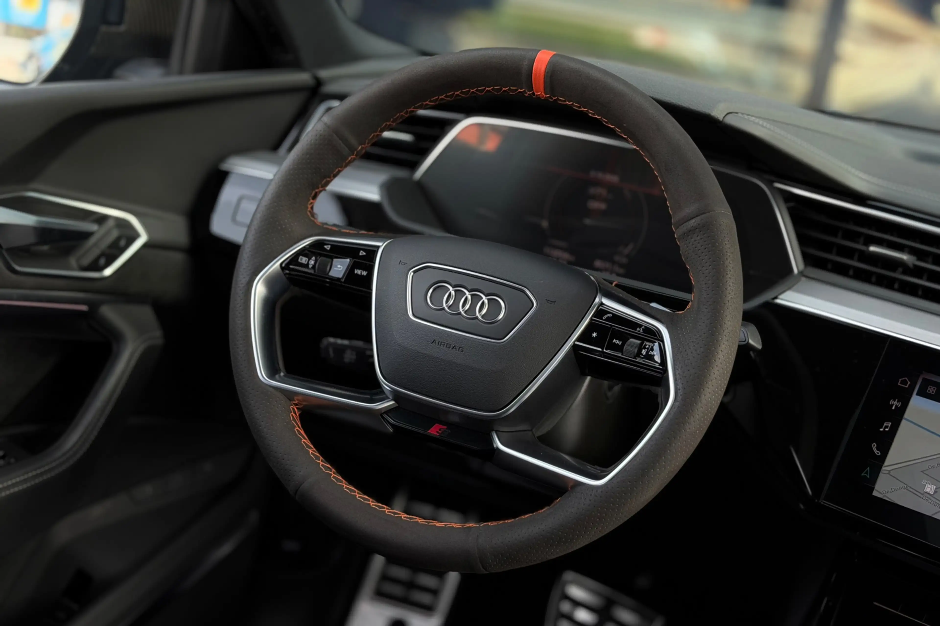 Audi e-tron Sportback S quattro 95 kWh, Leder, Pano, BodyKit, — photo 15
