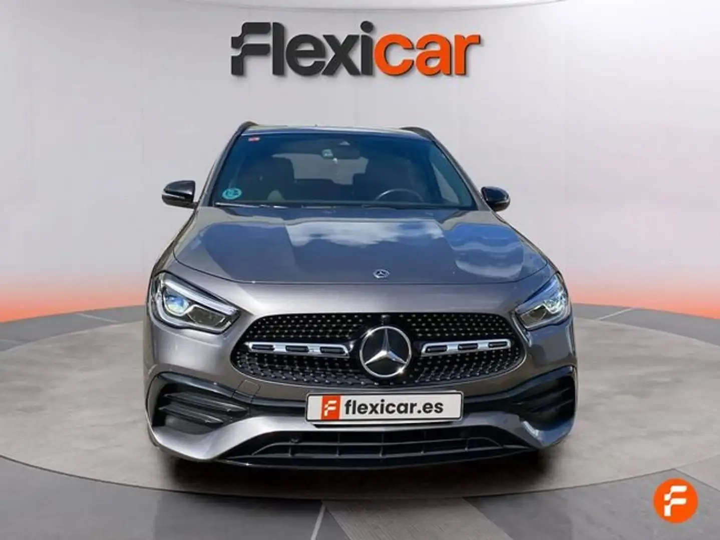 Mercedes-Benz GLA 200 200d Gris - 2